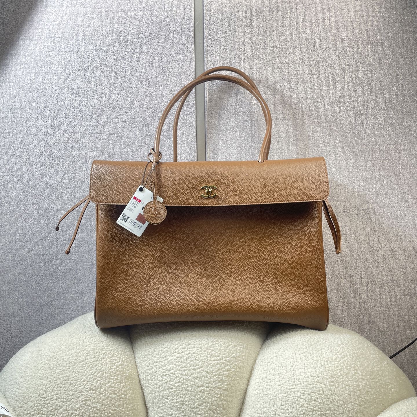 CC 26s Large Tote Bag Light Brown Grained Calfskin