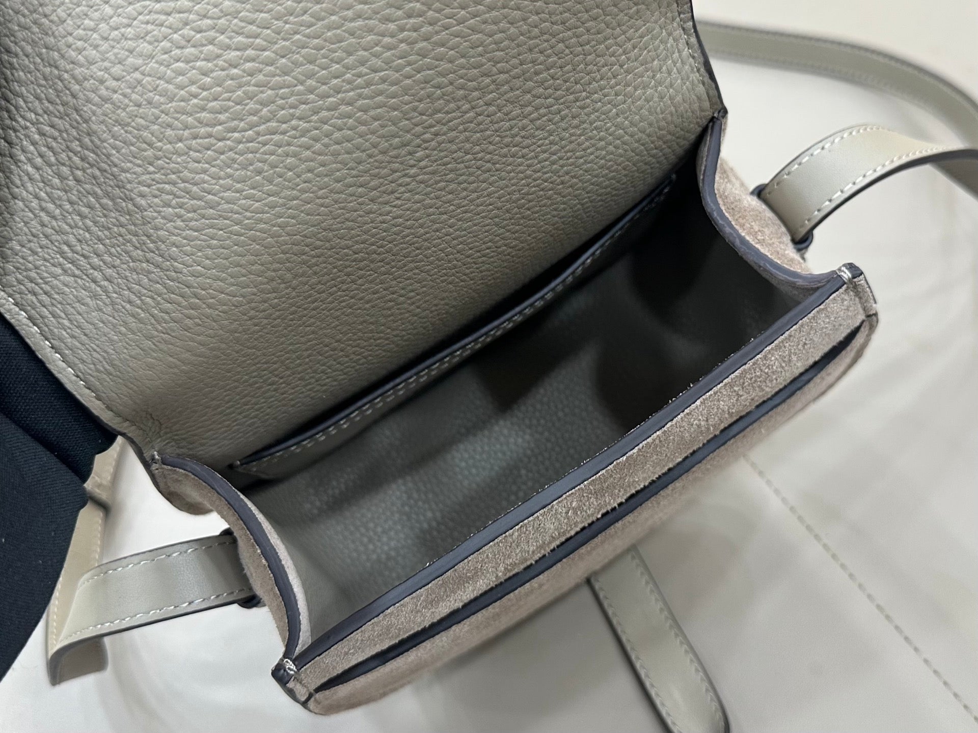 Chloe Small Marcie Saddle Bag Grey Suede 281224