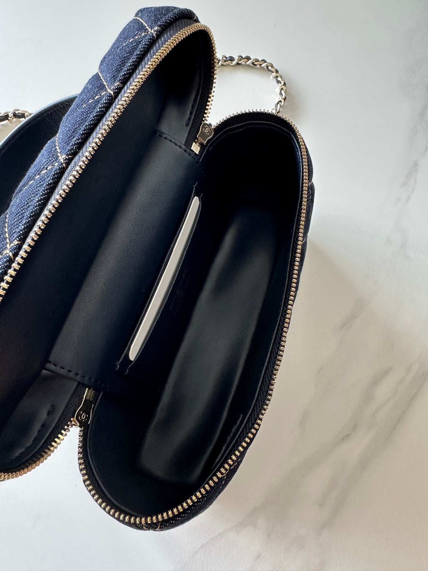 CC 25C Vanity Case Dark Blue Denim 289555