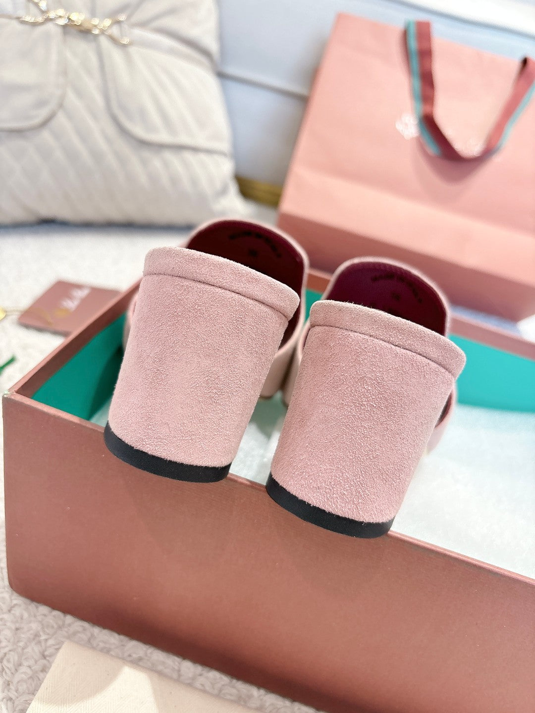 LP 25C Summer Charms Mules 55MM Pink Pastel Suede 215026