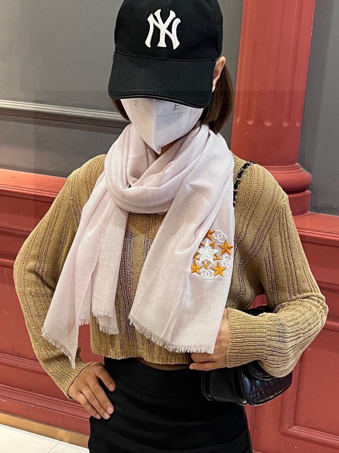 Chanel 25s Scarf 200 In Cashmere Wool 701966
