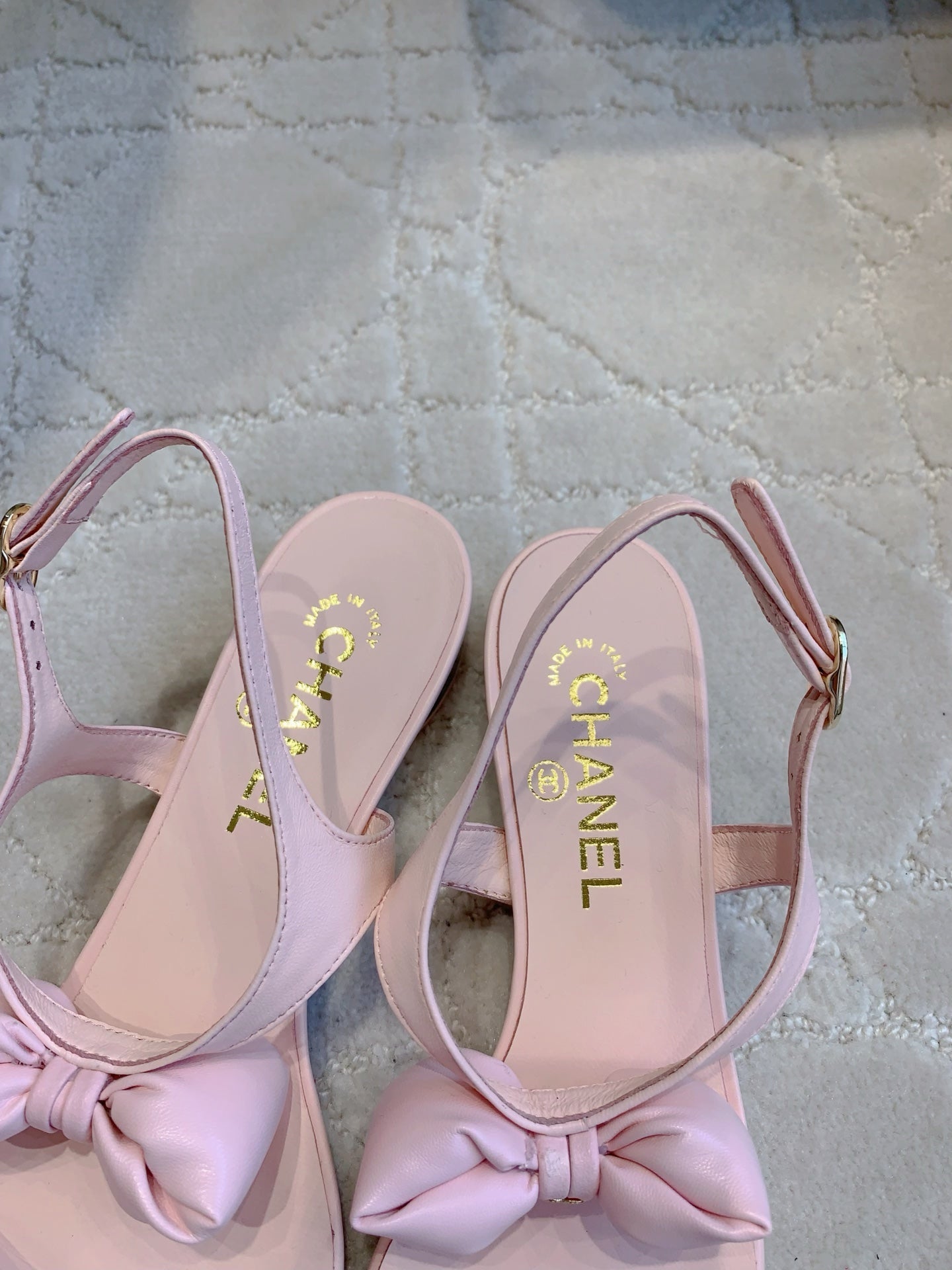 CC 26s Bow-Tie Flat Sandals Light Pink Lambskin 906130