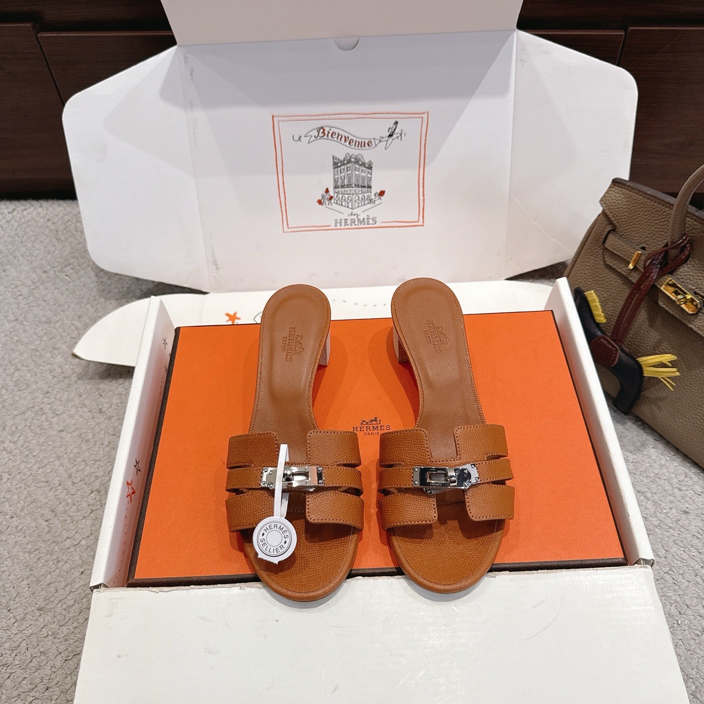 HM Kelly Buckle Sandals 5cm Brown Leather 805004