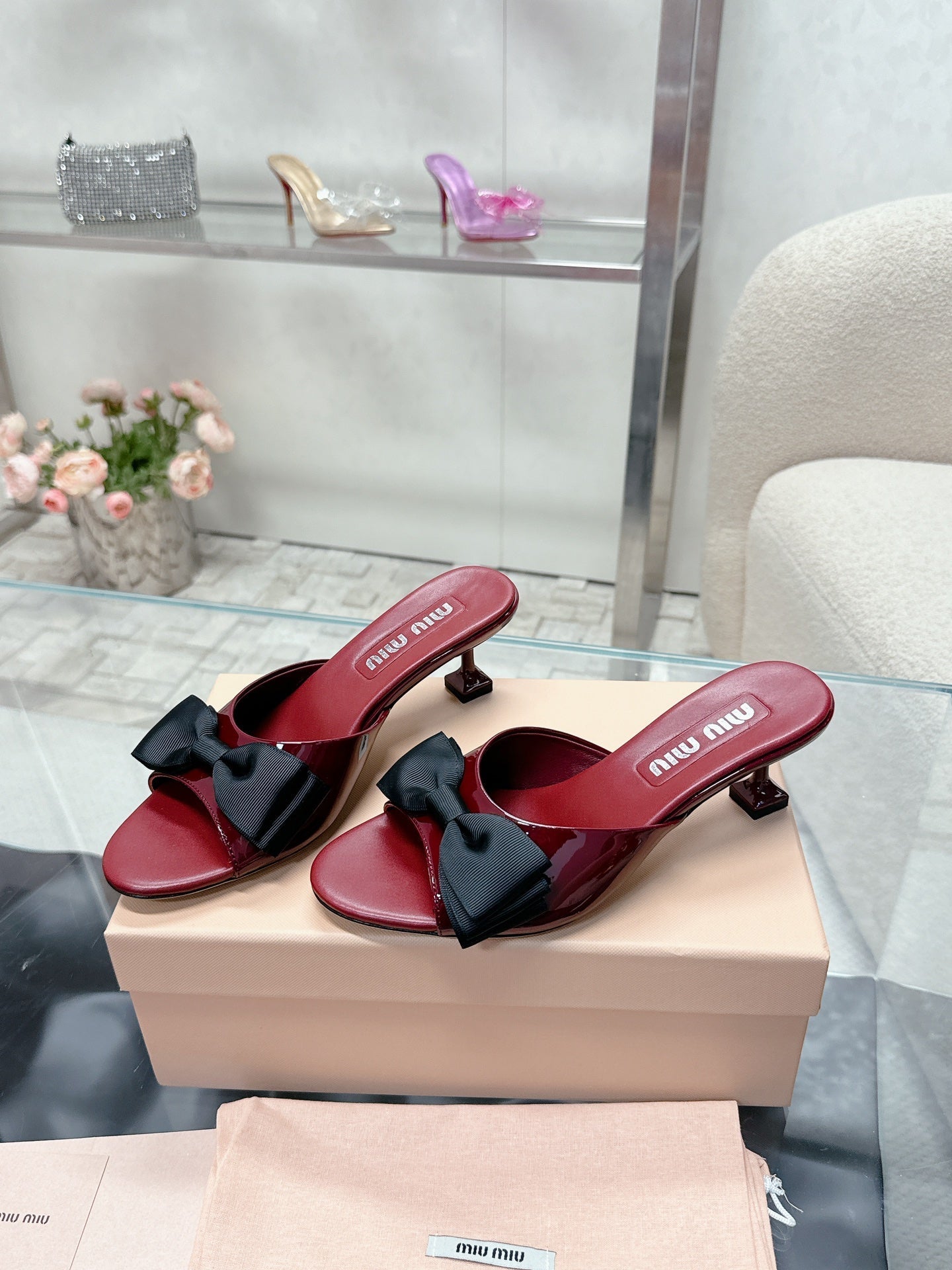 Miu Mordoré Black Bows Mules  50mm Burgundy Cowhide 445520