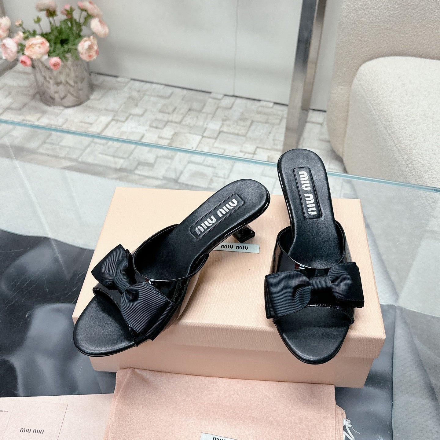 Miu Mordoré Black Bows Mules  50mm Black Cowhide 445521