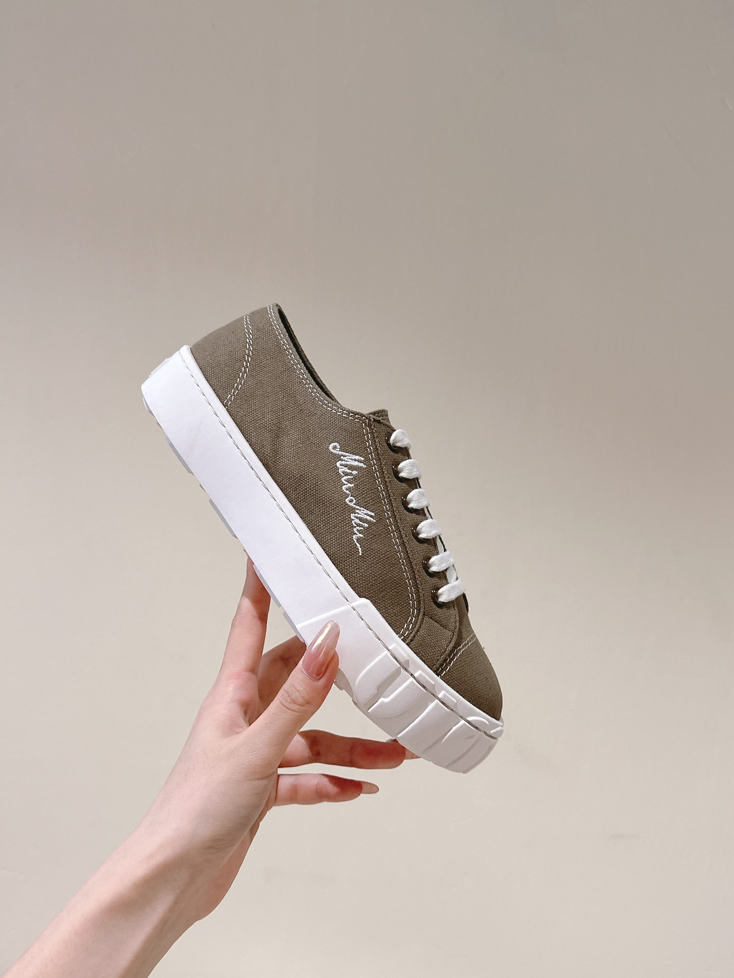 Miu Sneakers Olive Green Canvas 445547