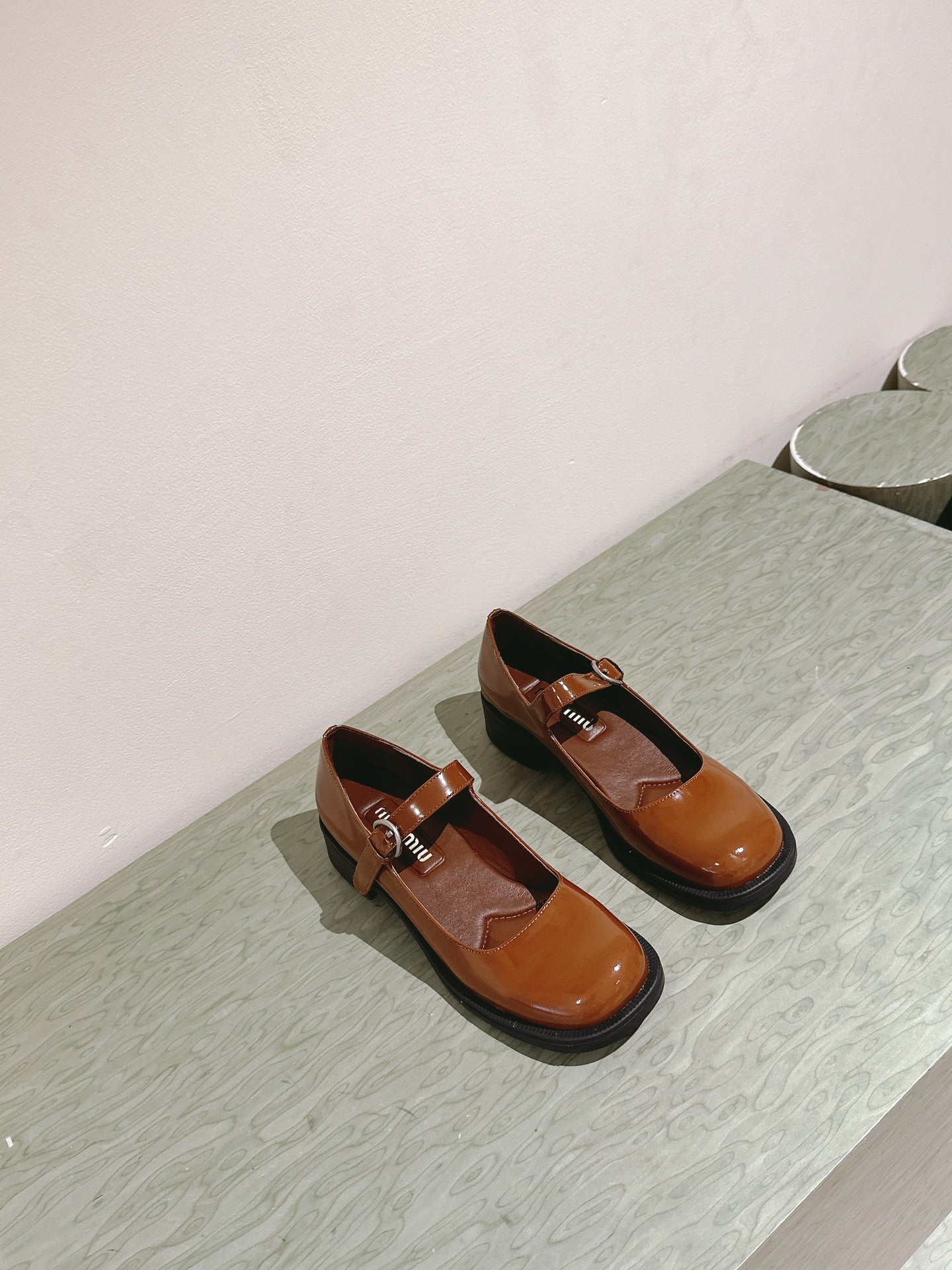 Miu Mary Jane Shoes Brown Patent Leather 445565
