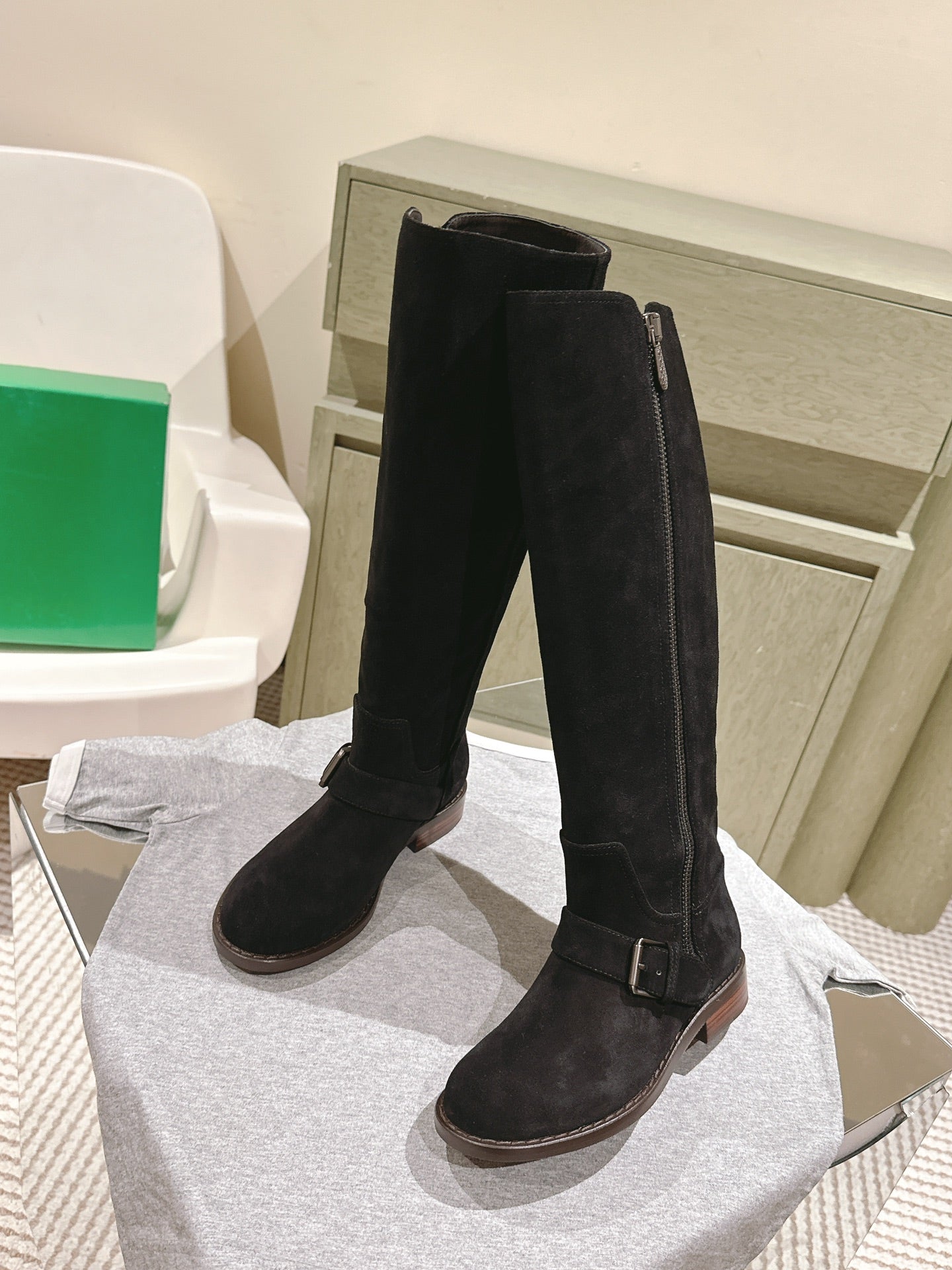 BV Long Boots 30mm Black Suede 446178