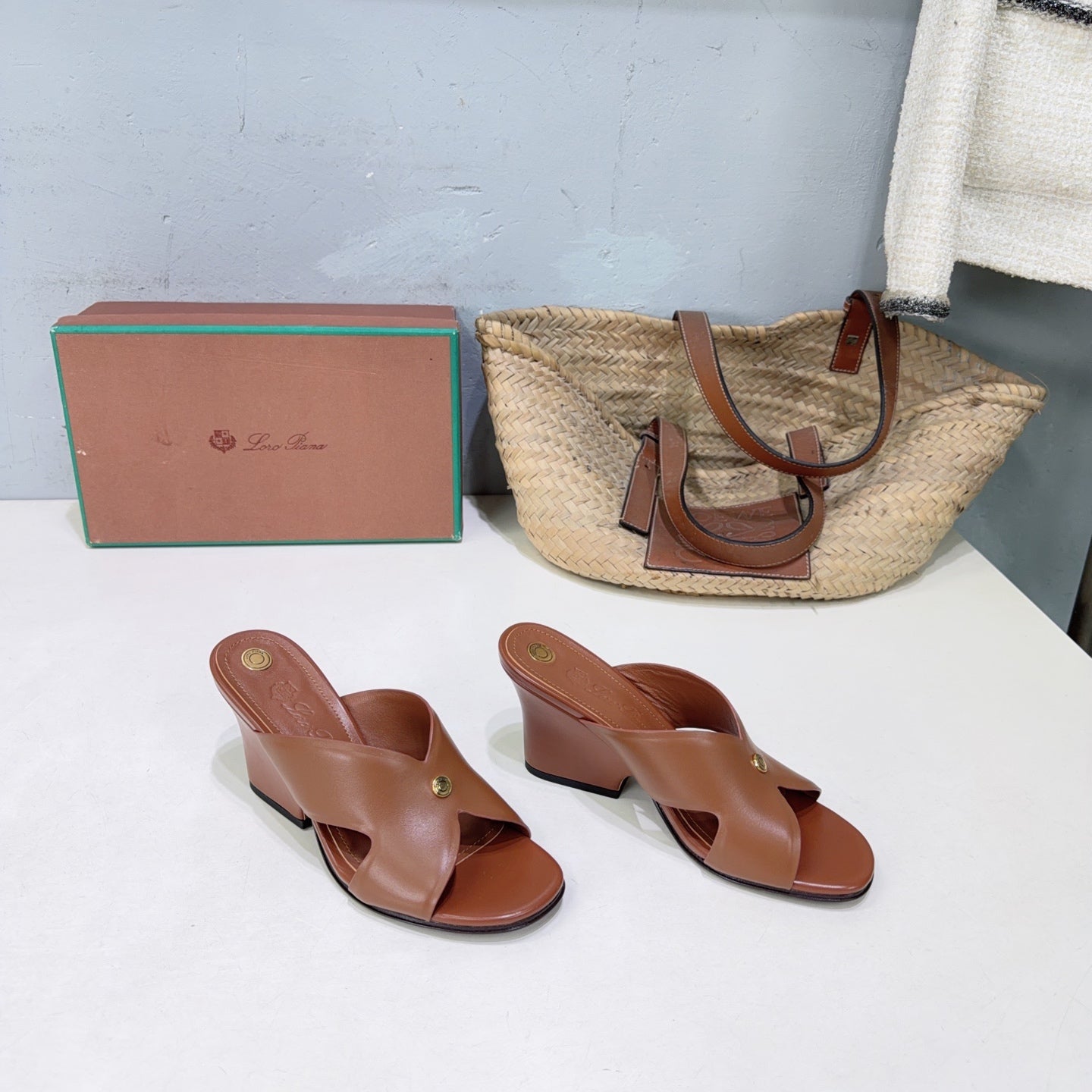 LP Vera Heeled Sandal Brown Sheepskin 742545