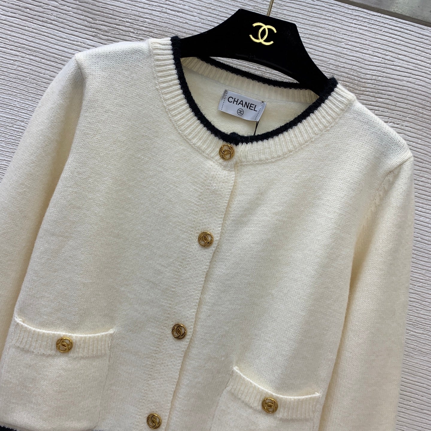 CC 26s Short Knit Cardigan Jacket White Wool 410589