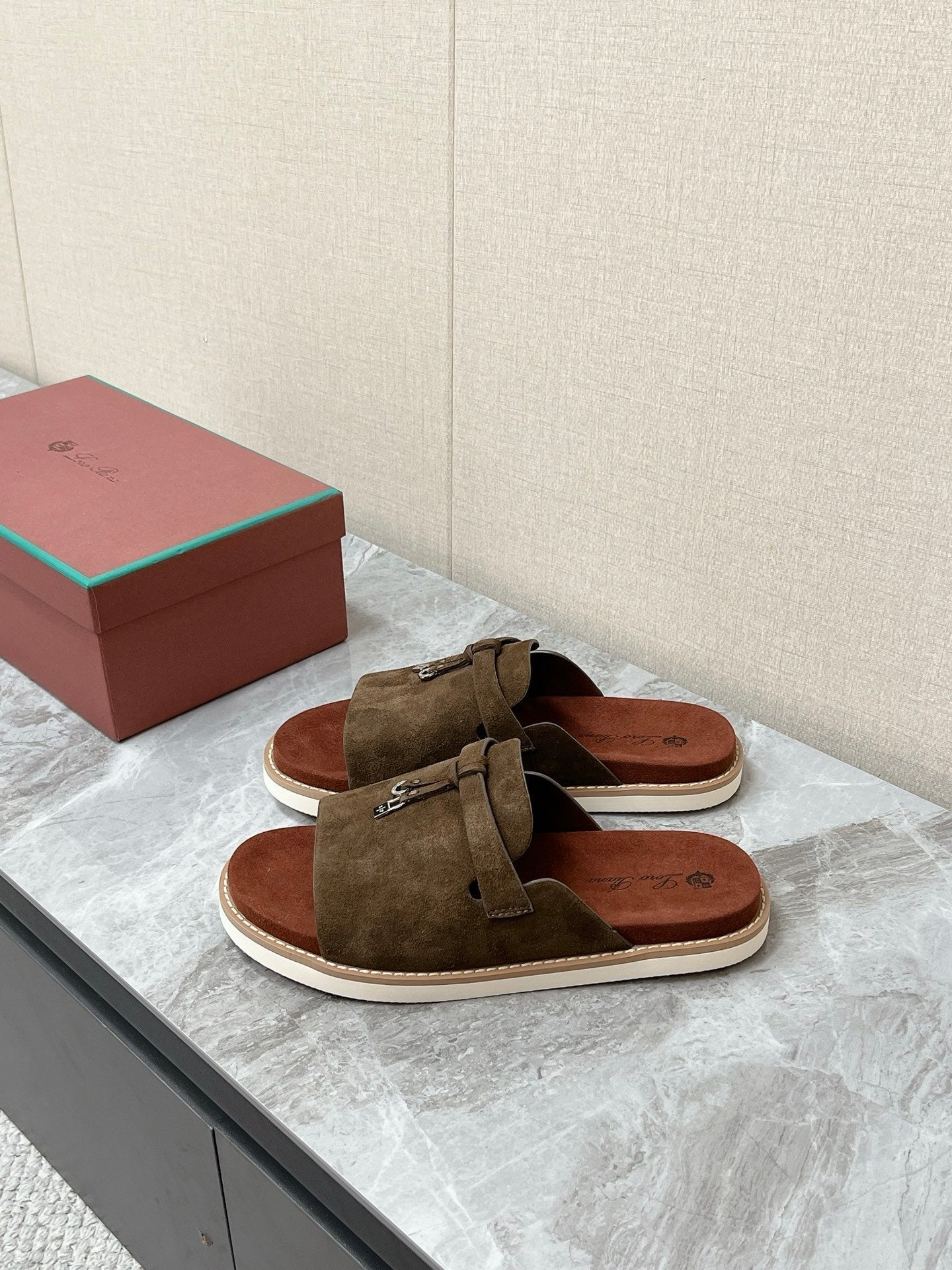 LP 26s Men’s Lock Mule Slides In Olive Brown Suede Silver Hardware