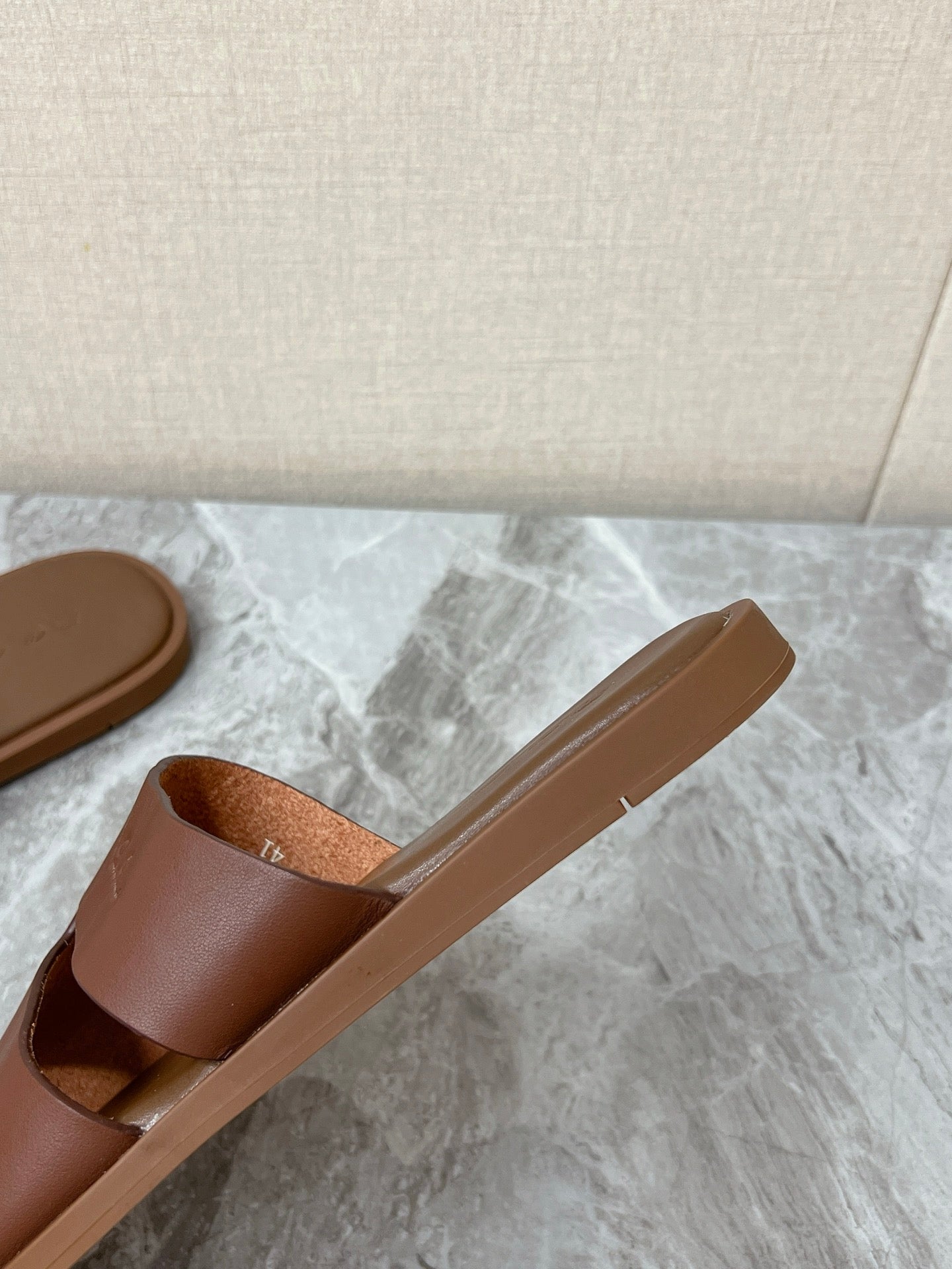 LP 26s Men’s Classic H-Cut Slides In Brown Calfskin