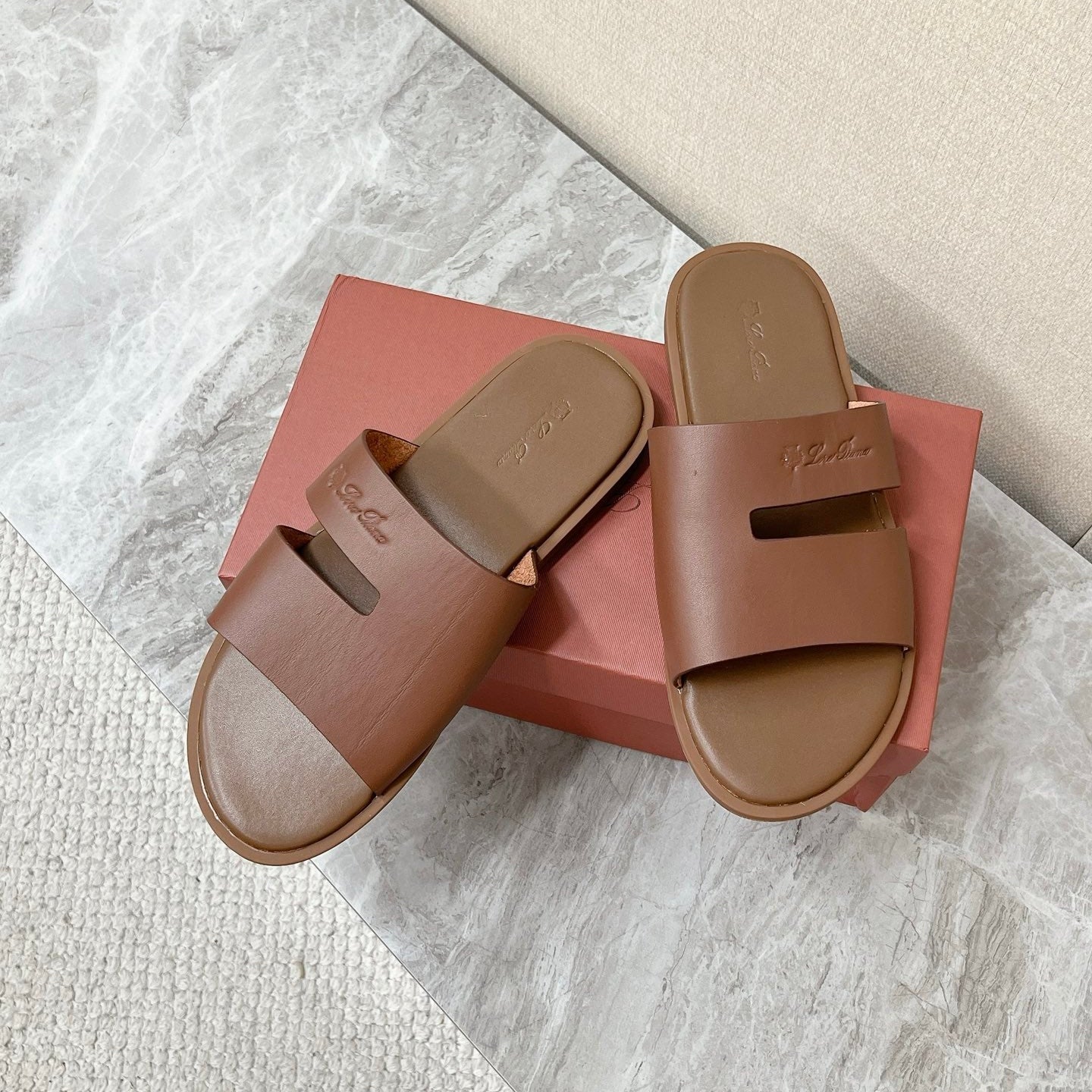 LP 26s Men’s Classic H-Cut Slides In Brown Calfskin