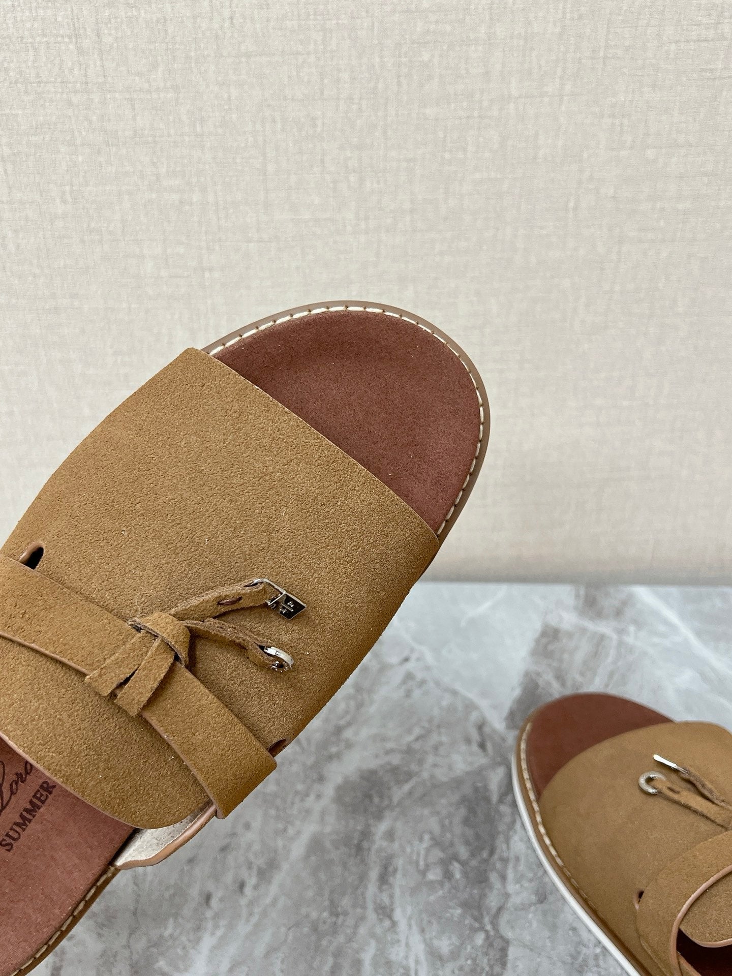 LP 26s Men’s Lock Charm Slides In Olive Brown Suede Silver Hardware