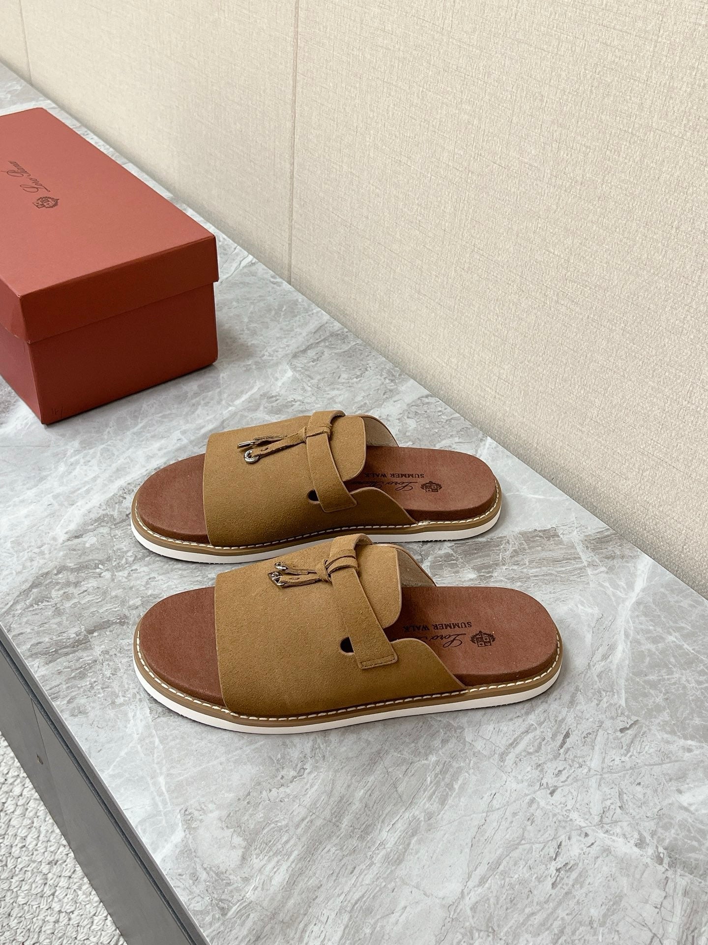 LP 26s Men’s Lock Charm Slides In Olive Brown Suede Silver Hardware