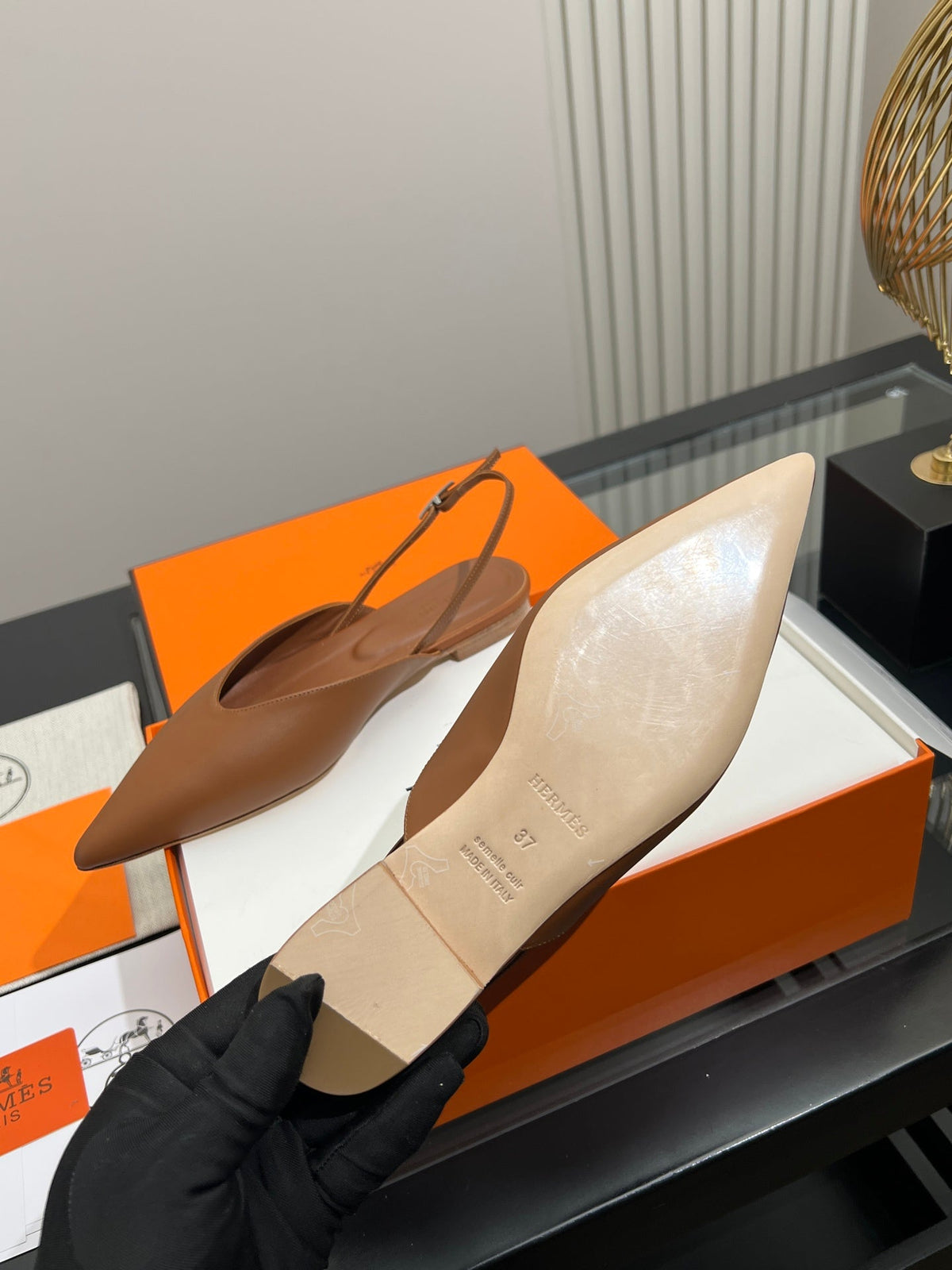 HM 26s Nicoletta Flats 1cm Tan Leather 149118