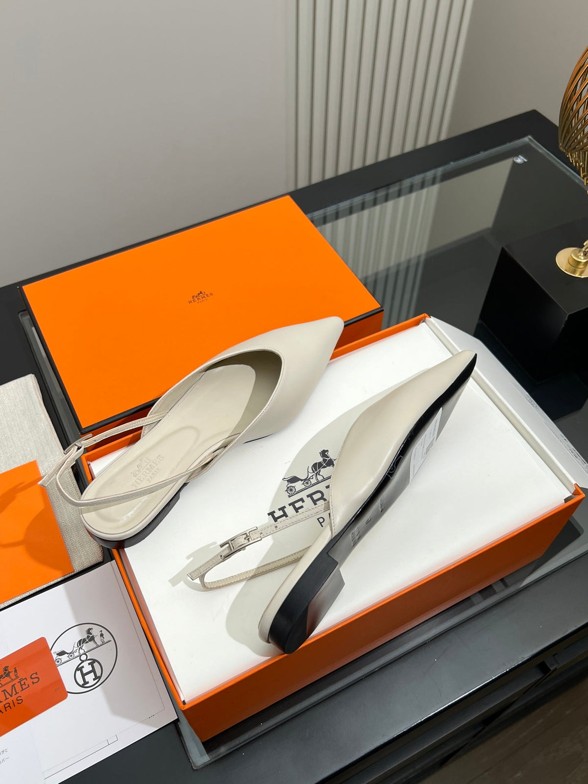 HM 26s Nicoletta Flats 1cm Cream Leather 149121