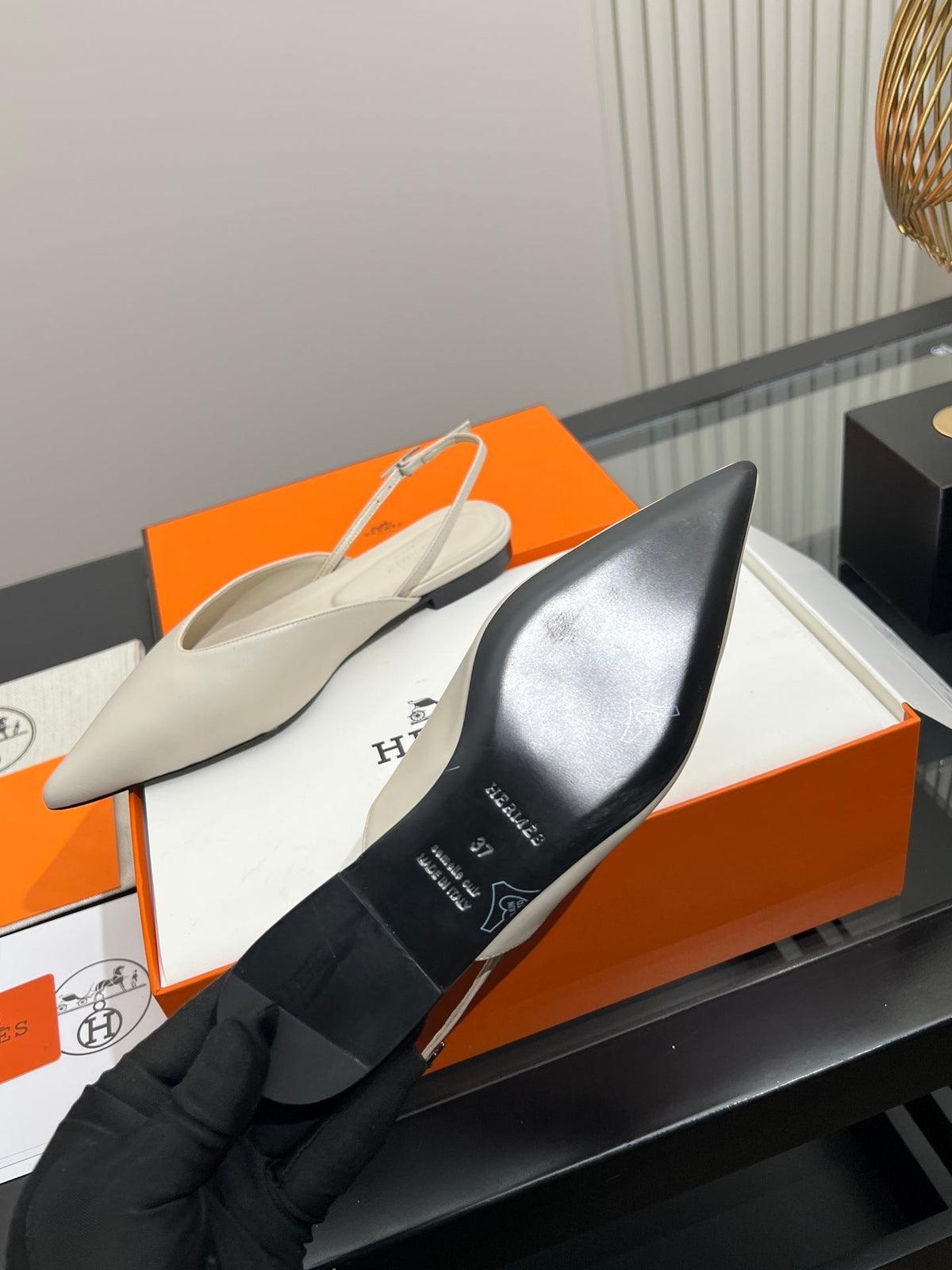 HM 26s Nicoletta Flats 1cm Cream Leather 149121