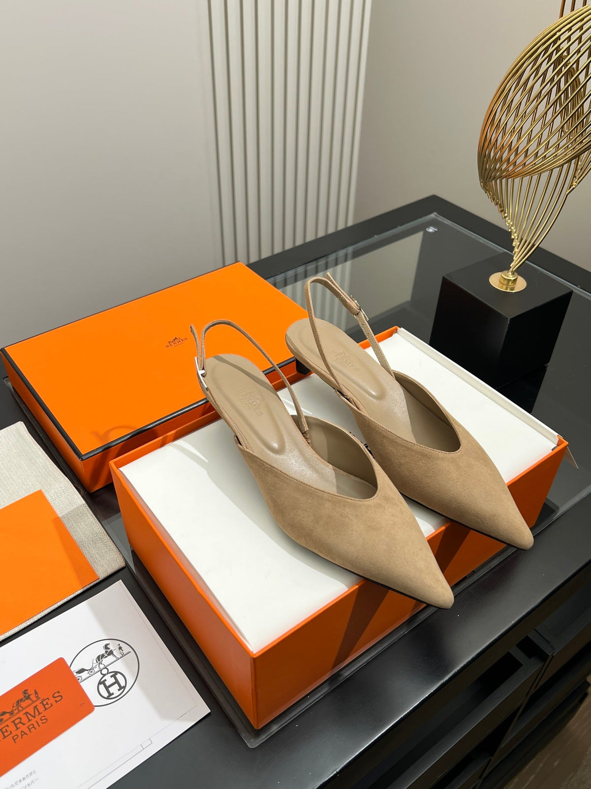 HM 26s Nicoletta Slingbacks 4cm Beige Suede 149130