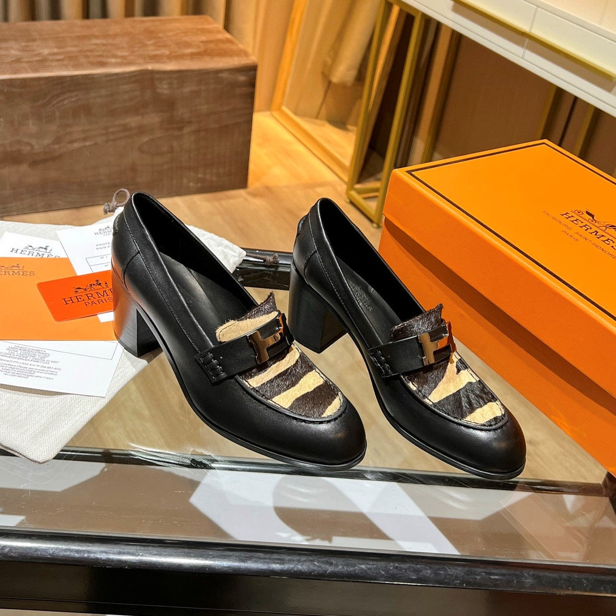 HM 26s Dauphine Loafers 7cm Black Pony Hair 149085