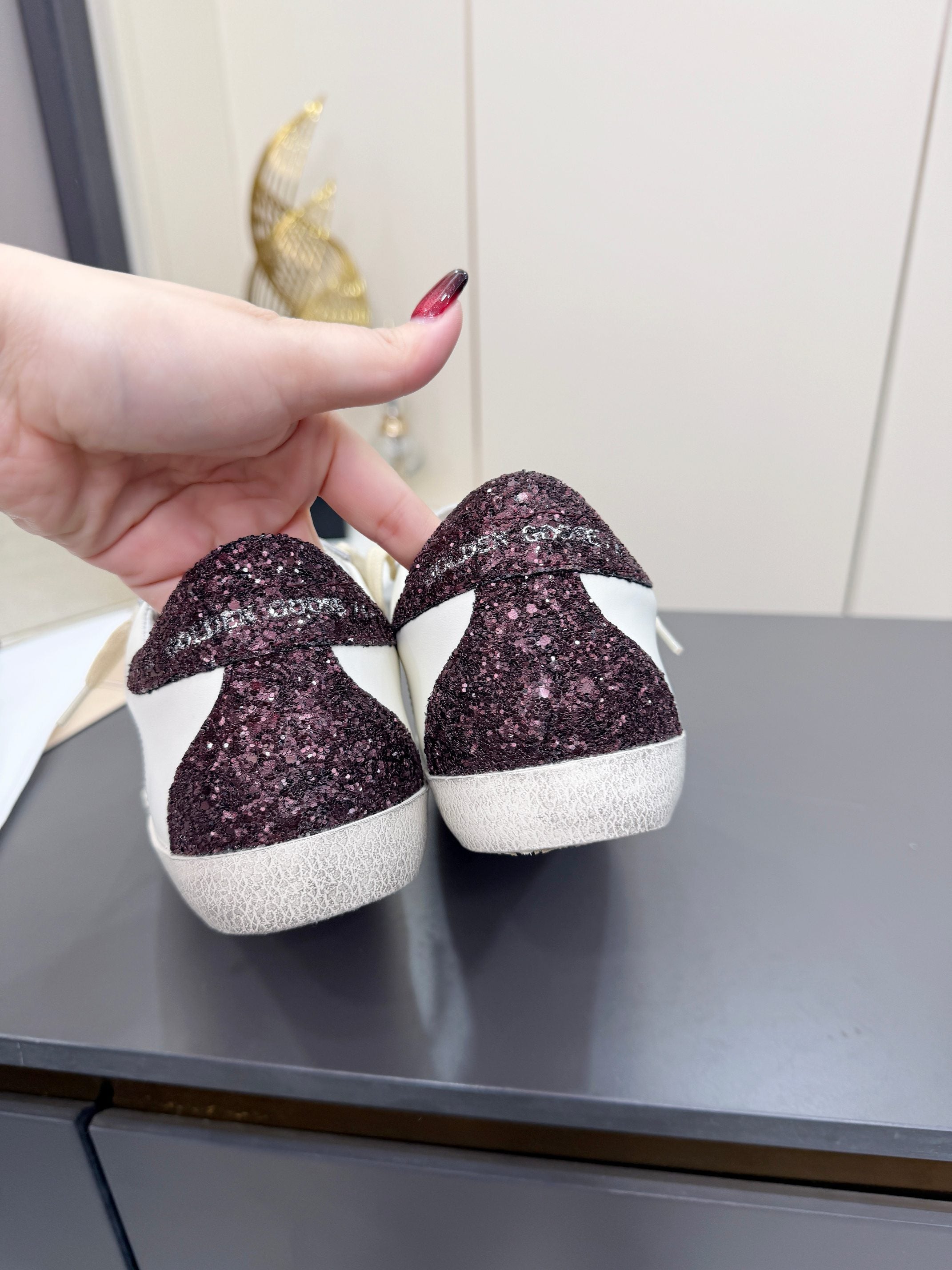 Golden Goose 26s Superstar Sneakers White Sliver Burgundy Glitter Leather 735893