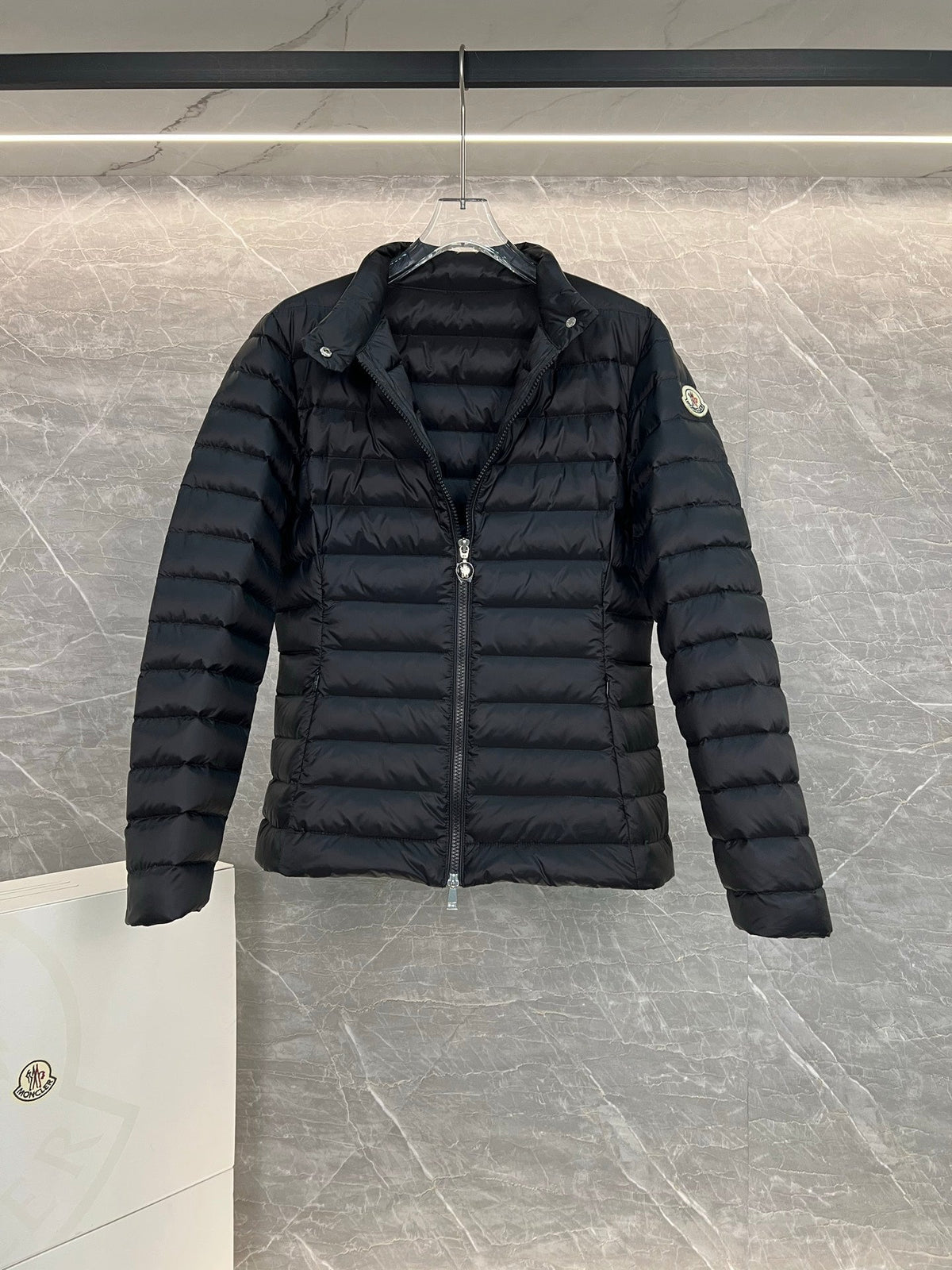 Moncler 26s Jacket Short Down Jacket Black Nylon 427792