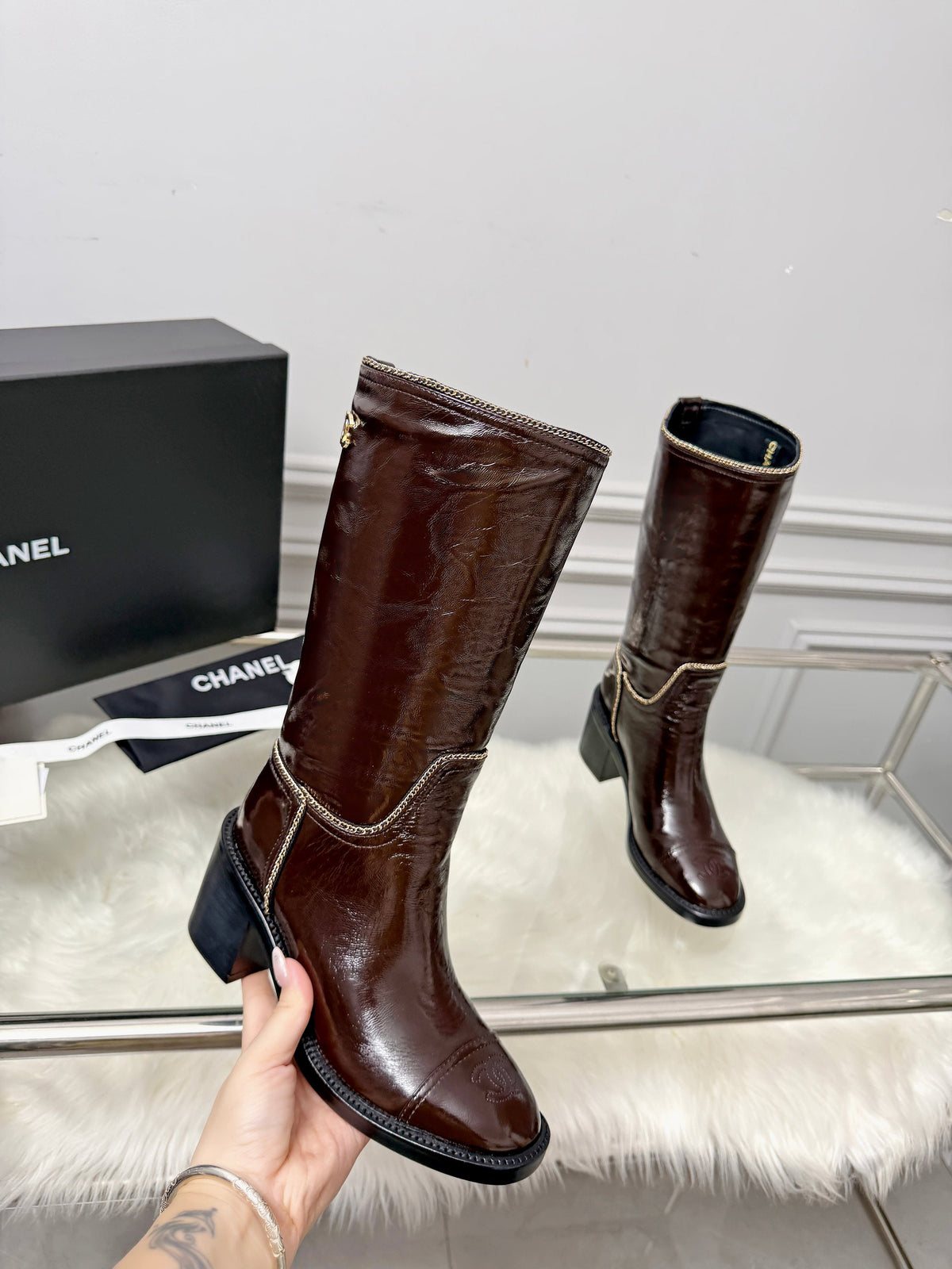 CC 26s Mid-Calf Boots Brown Glossy Leather 101933