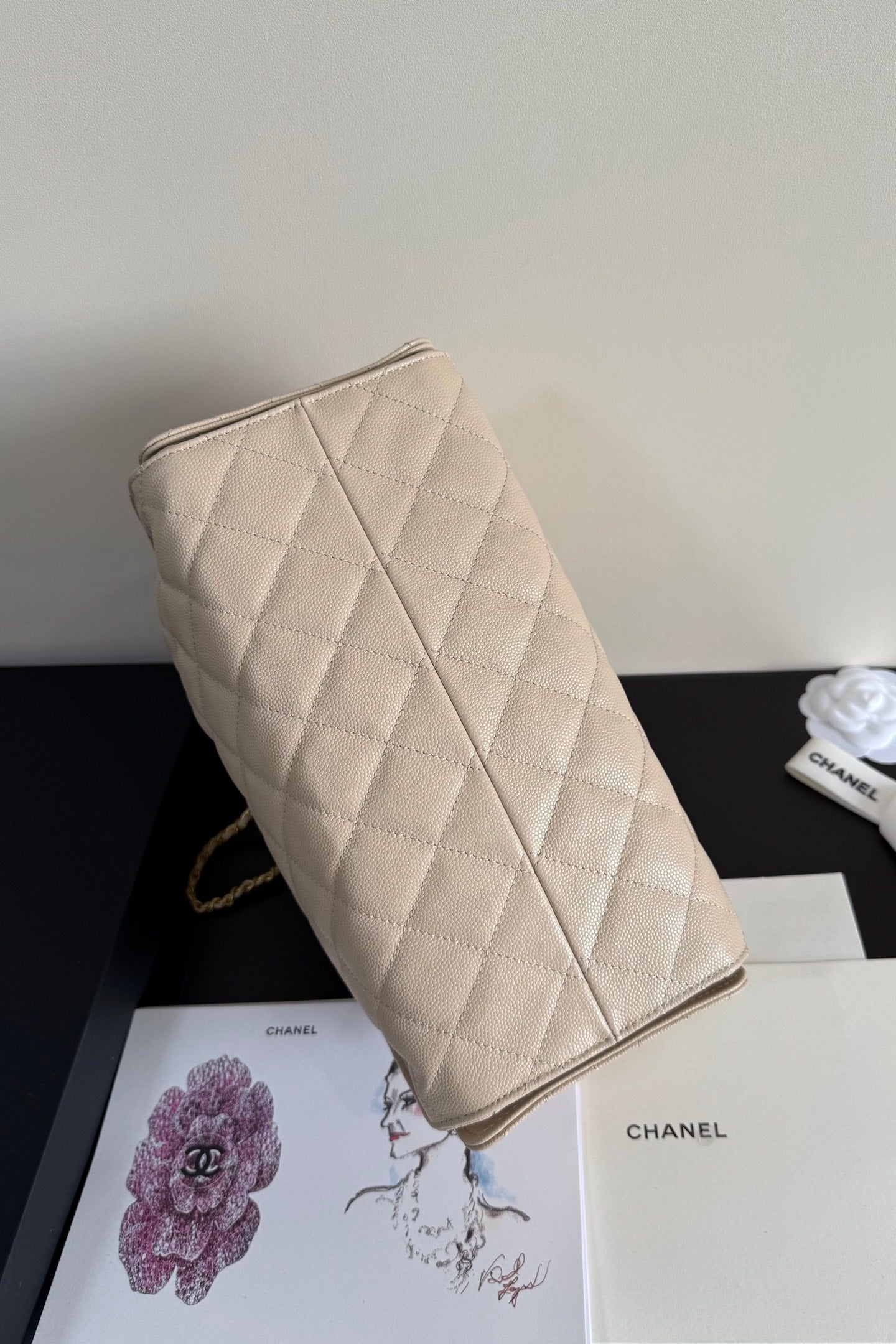 CC 25 Hobo Bag Light Beige Grained Calfskin Leather GHW 282502
