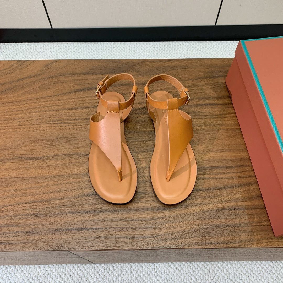 LP 26s Flip Flops Sandal In Light Brown Calfskin