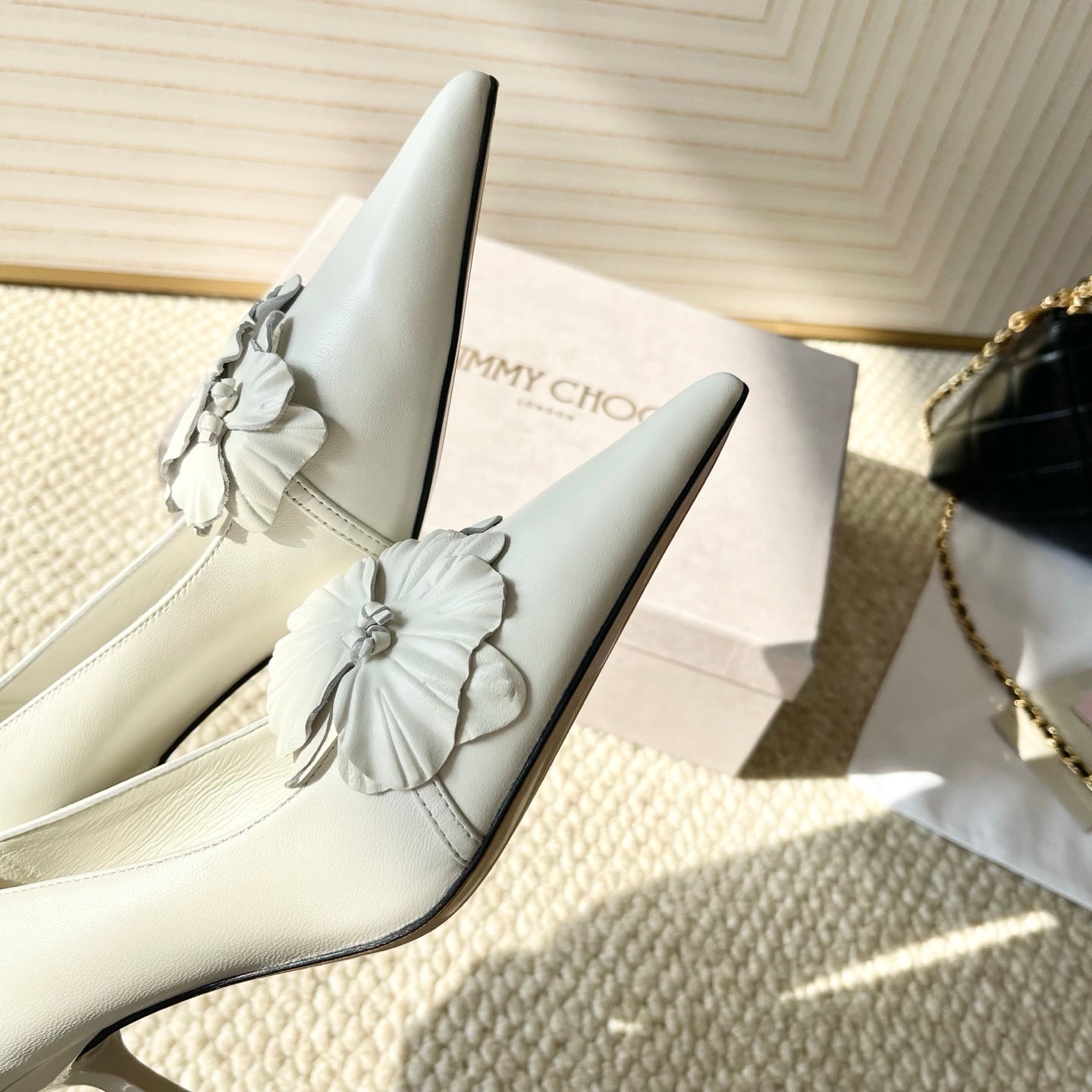 Jimmy Choo Skye Corsage Pump 6.5cm White Sheepskin 669838