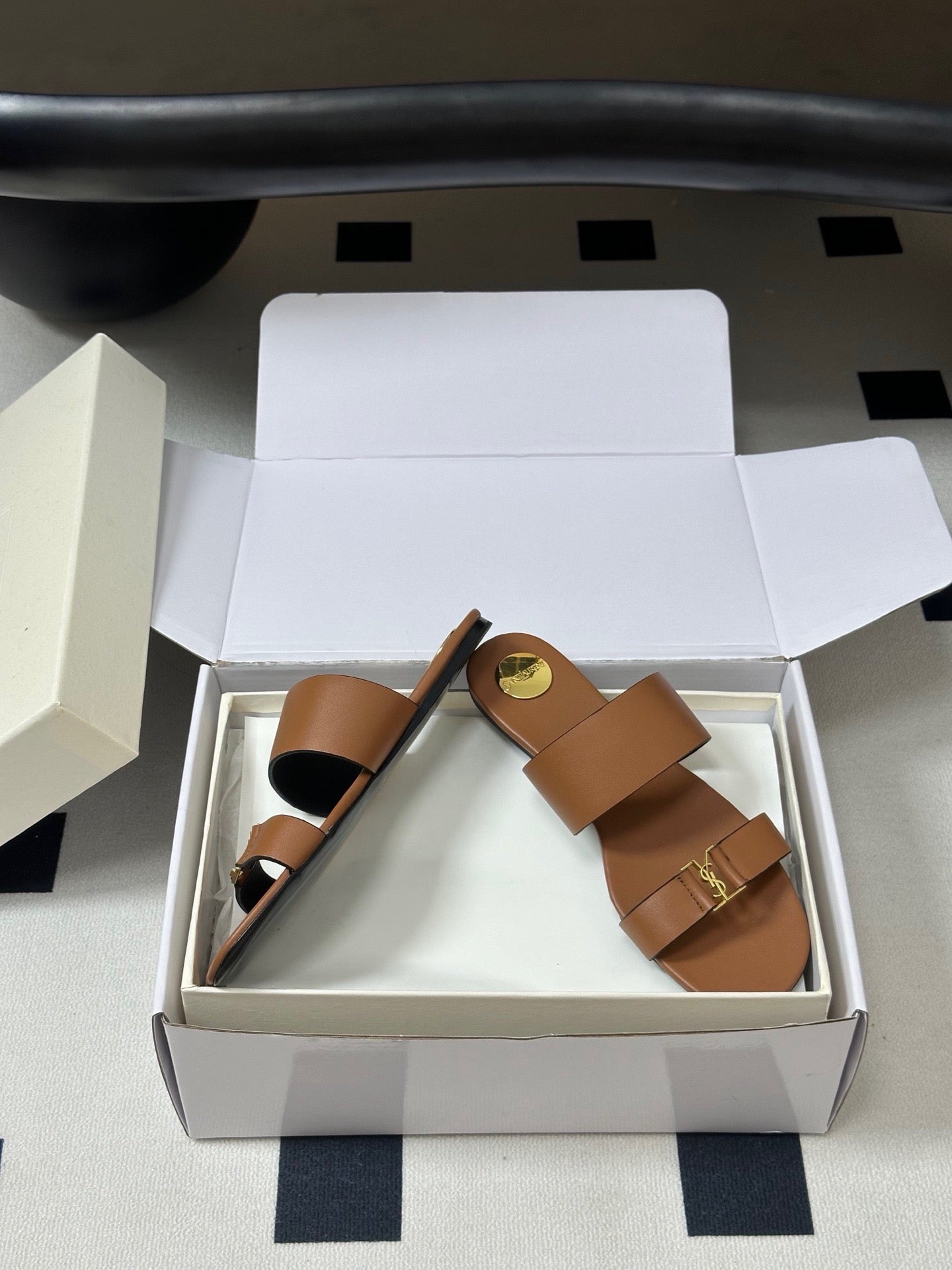 YSL Babylone Slides Tan Smooth Leather 787574