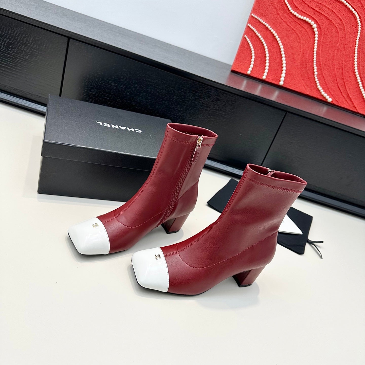 CC 26s Square Toe Blocked Heel Ankle Boot Sheepskin 992588