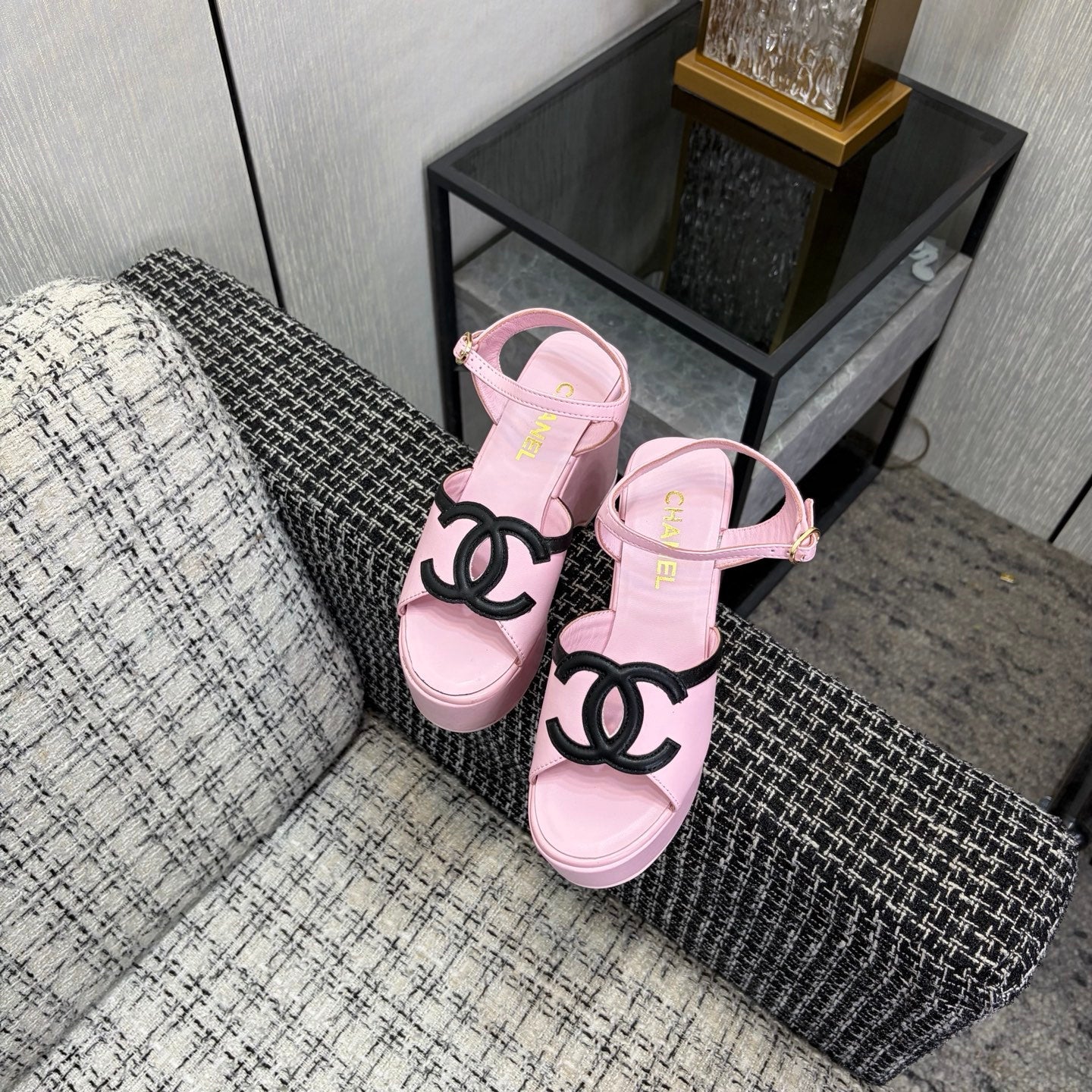 CC 26s Platform Sandals Light Pink Black Sheepskin 688703