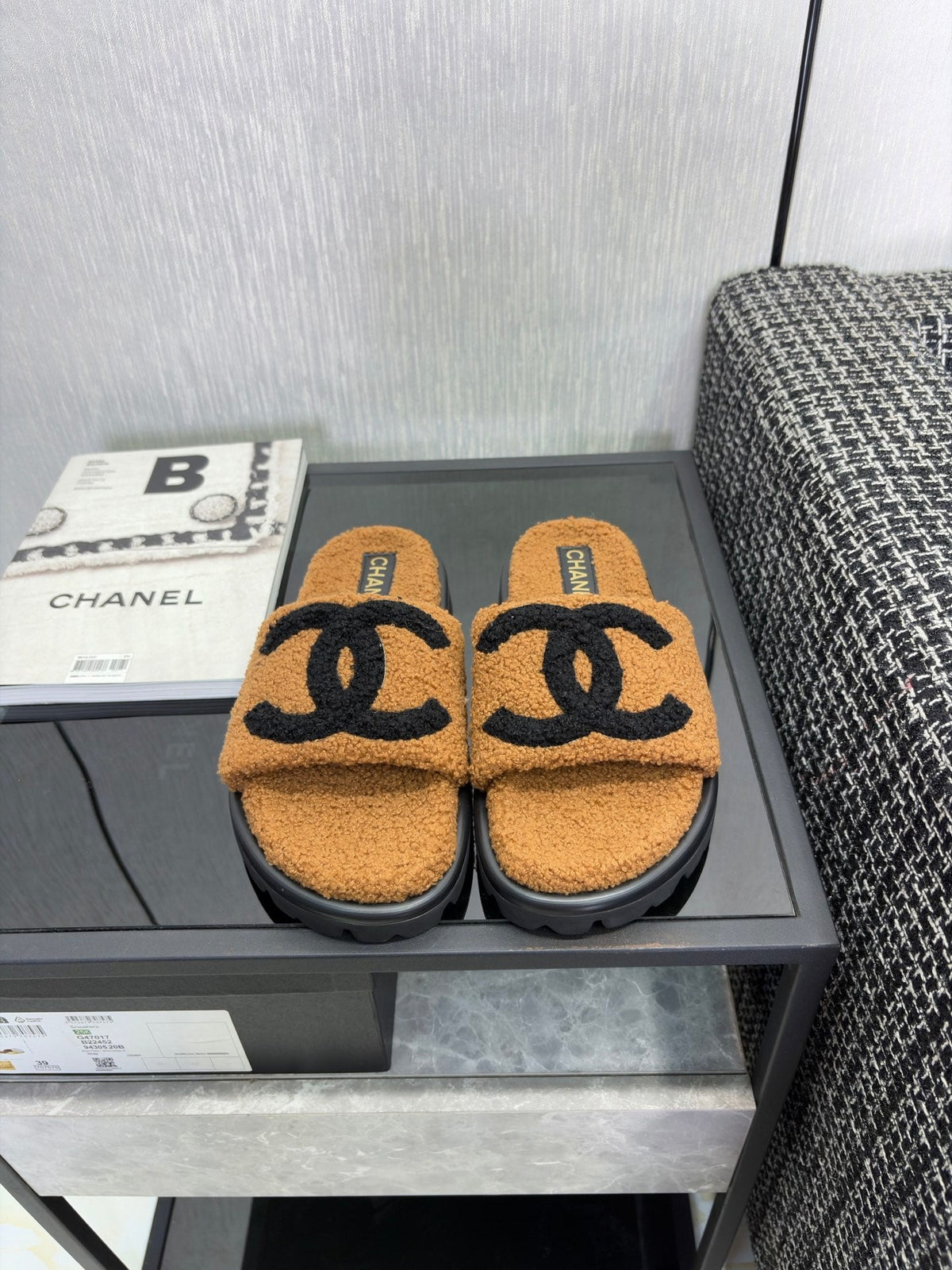 CC 26s Shearling Slide Flat Mules Brown Black Wool 128099