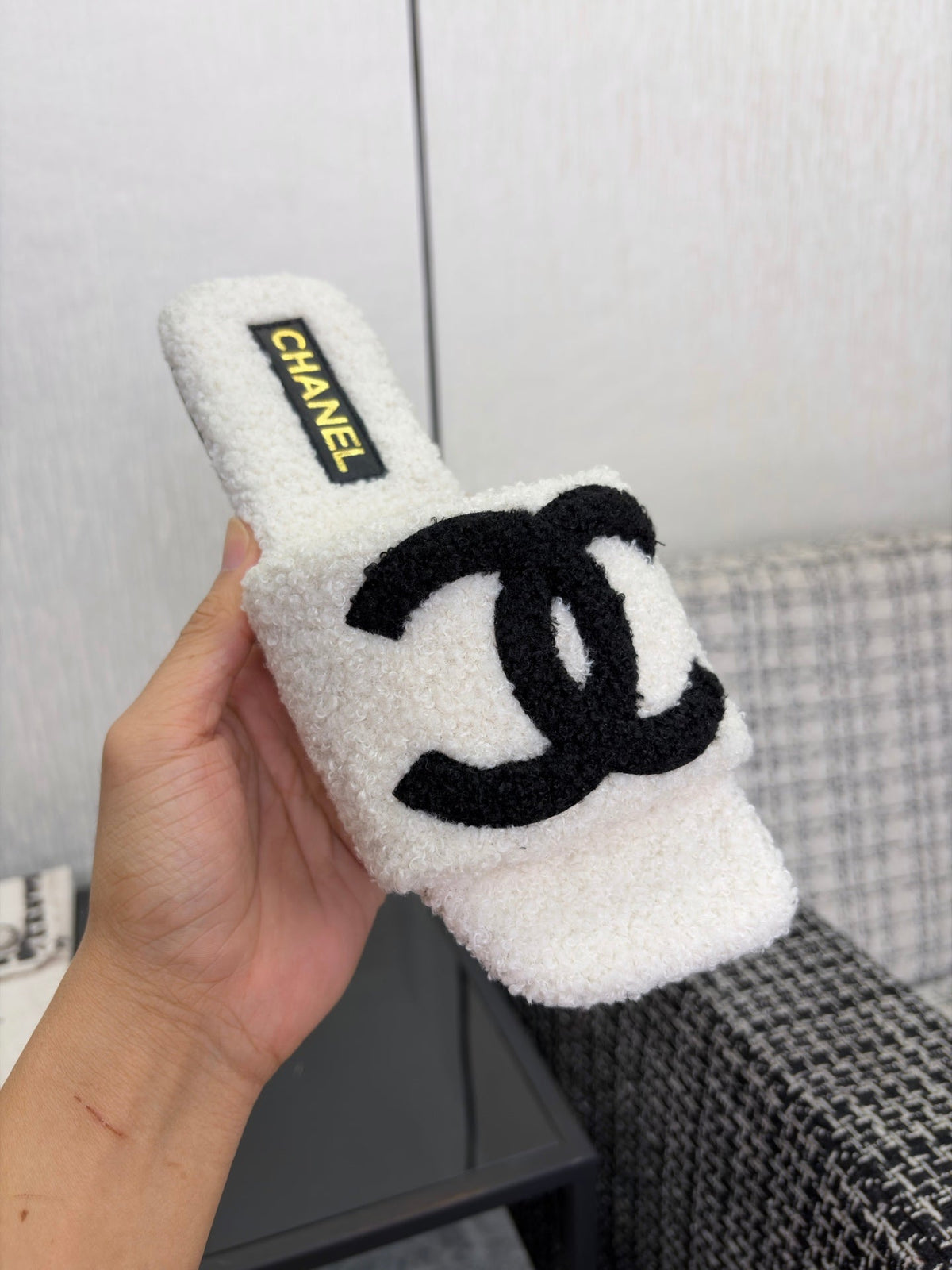 CC 26s Shearling Square Toe Sandals White Black Wool 128093