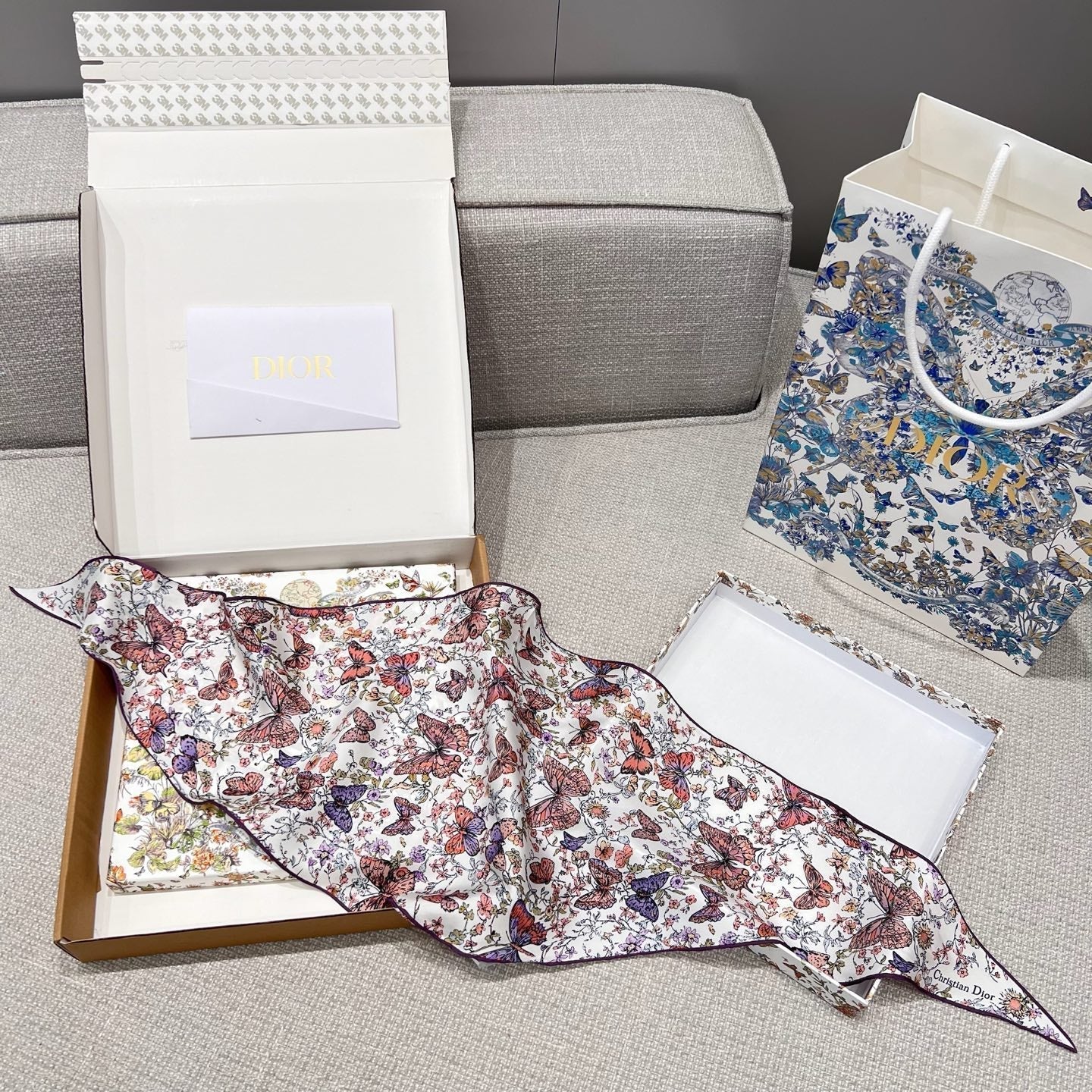 Dior 26s Scarf 110cm In Silk 262830