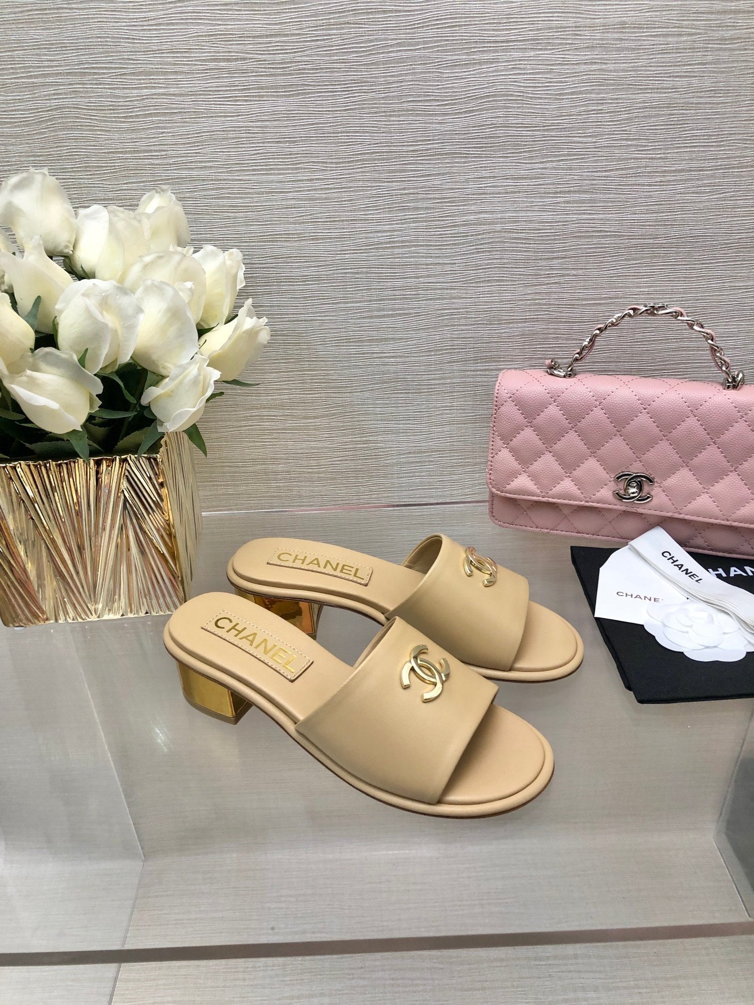 CC 25C Mid Heel Mule Cream Genuine Calfskin 212955