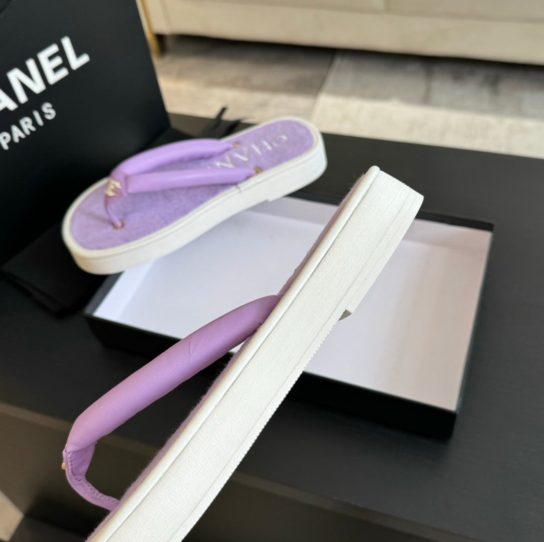CC 26s Thick-soled Flip-Flops Lavender Purple Lambskin