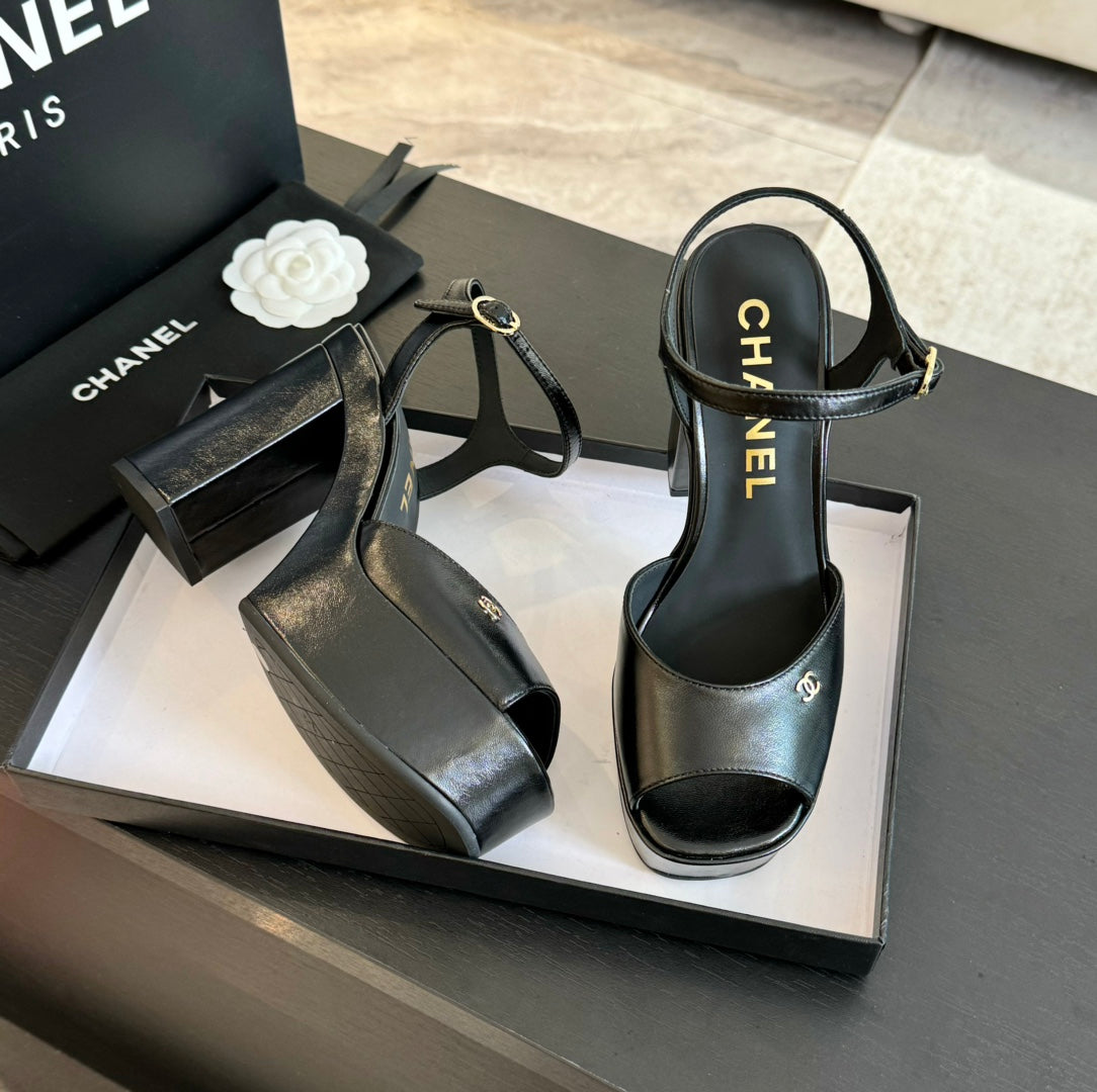 HIGH HEEL PLATFORM SANDALS IN BLACK CALFSKIN