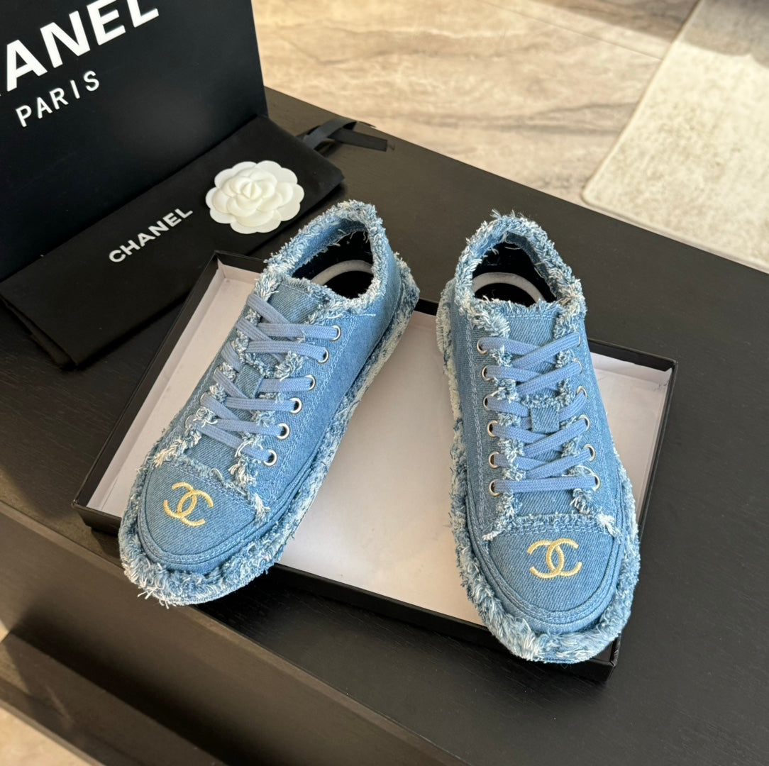 cc low sneaker blue denim embroidery canvas