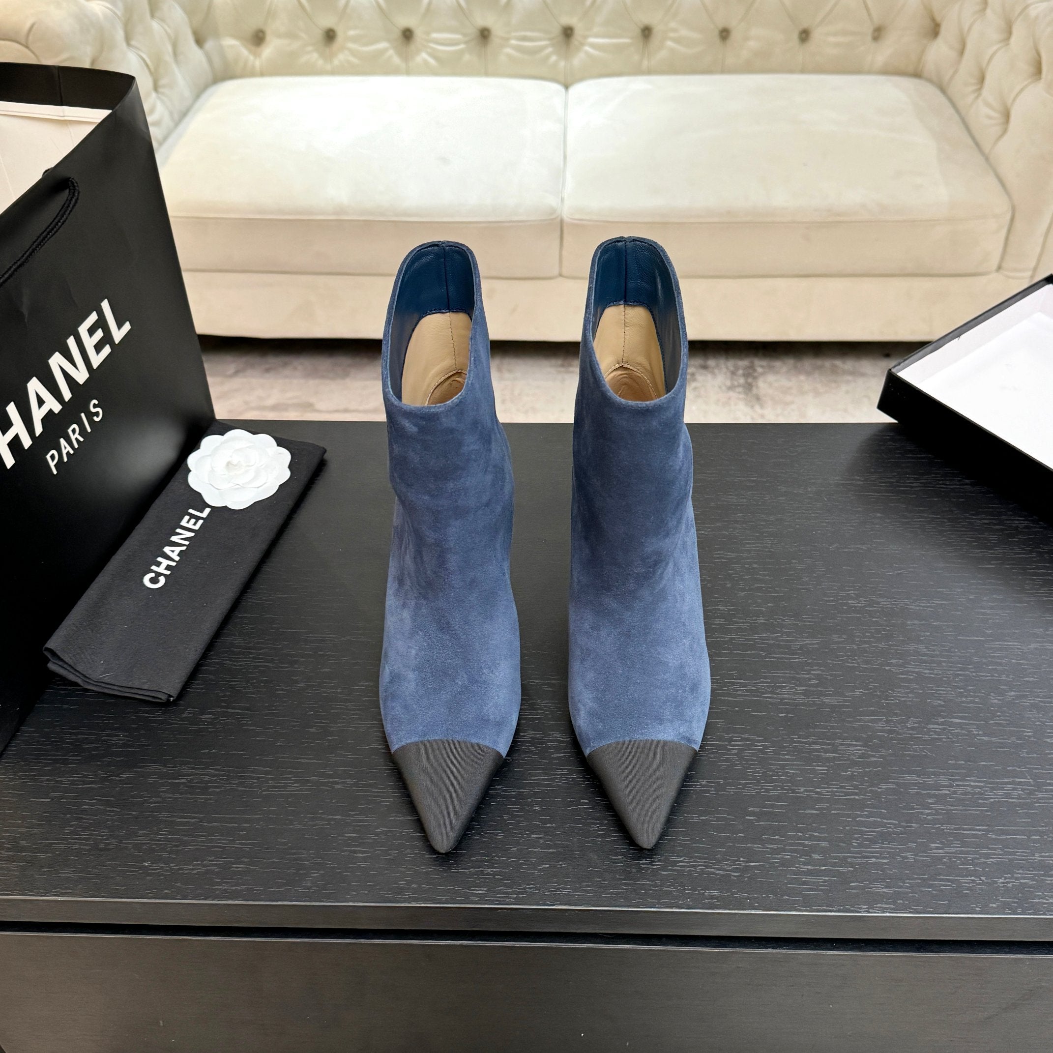 CC Gabrielle Chanel Ankle  Boots 8.5cm Dark Blue Suede Black Fabric