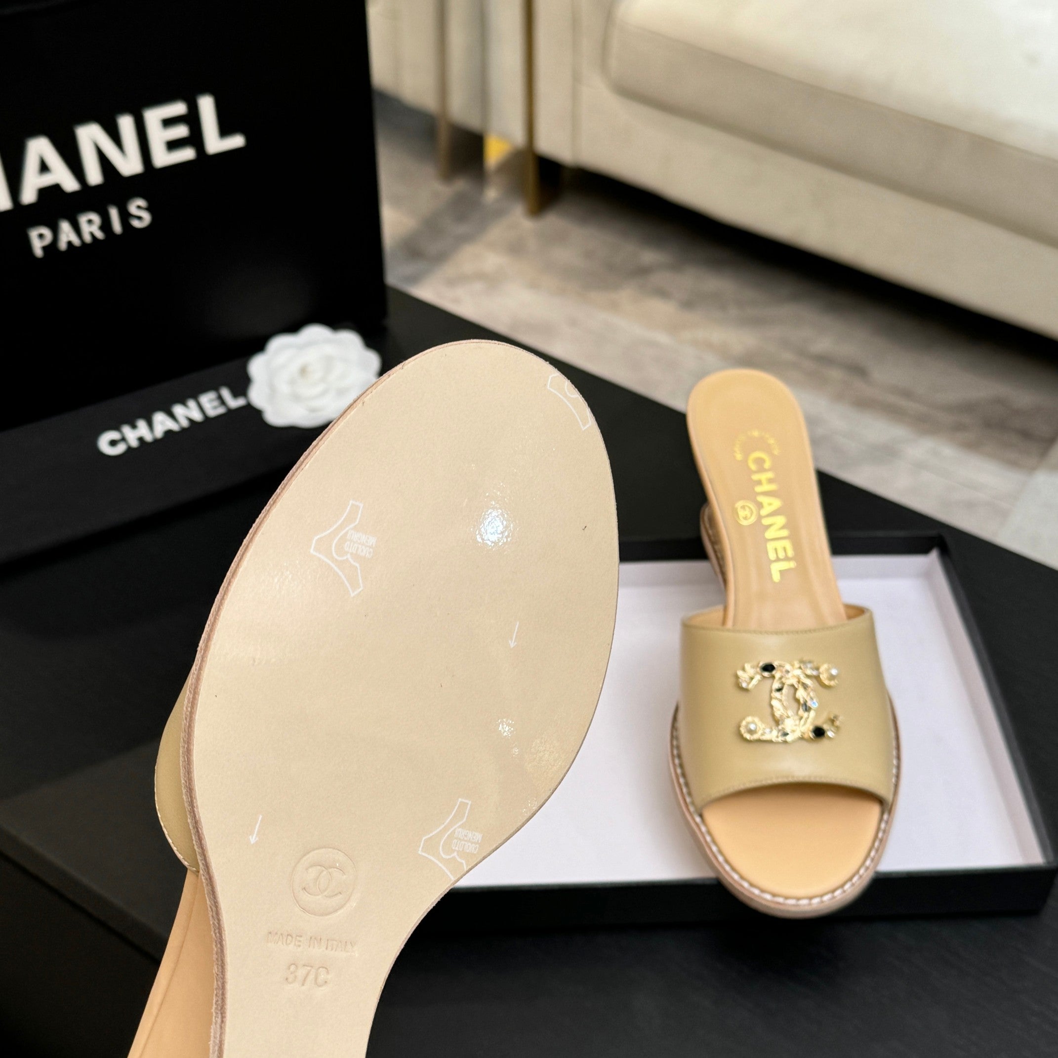 CC 26C Wedge Sandals Beige Lambskin 672974