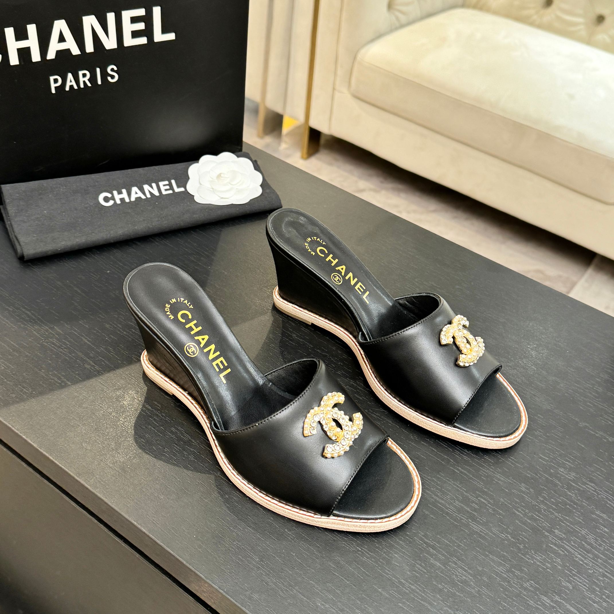 CC 26C Wedge Sandals Black Gold Lambskin 672975