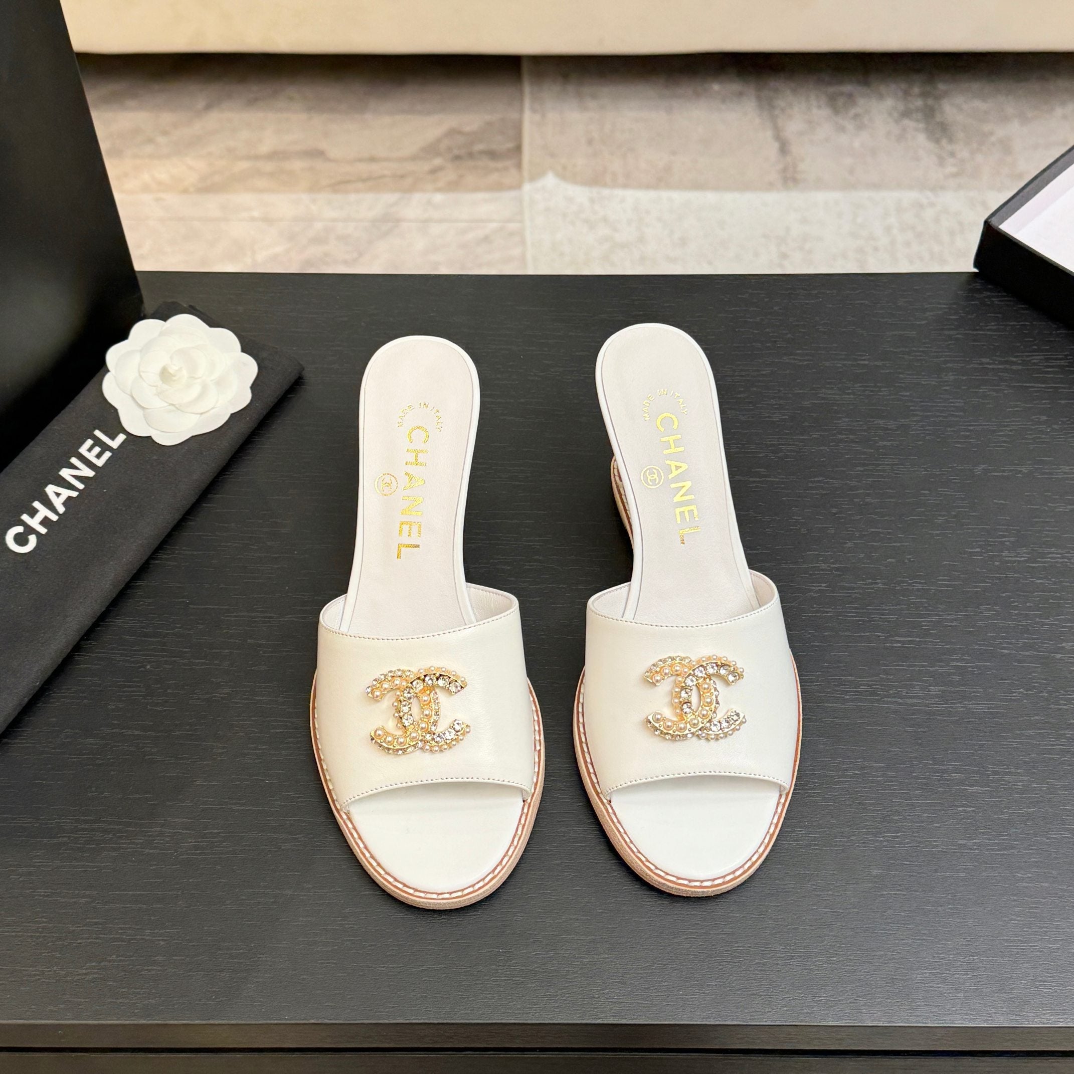 CC 26C Wedge Sandals White Gold Lambskin 672980