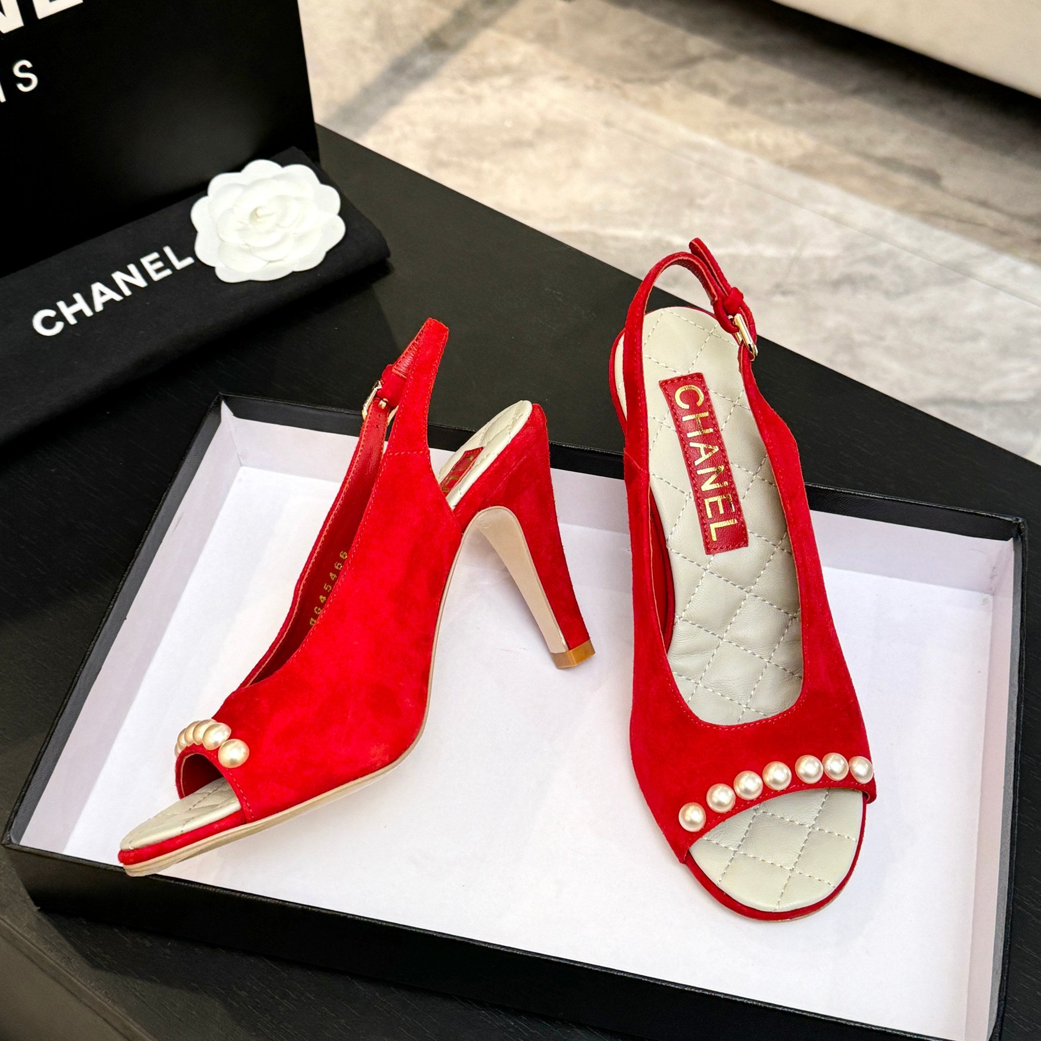 CC 26A Pearl Slingback Red Suede 672991