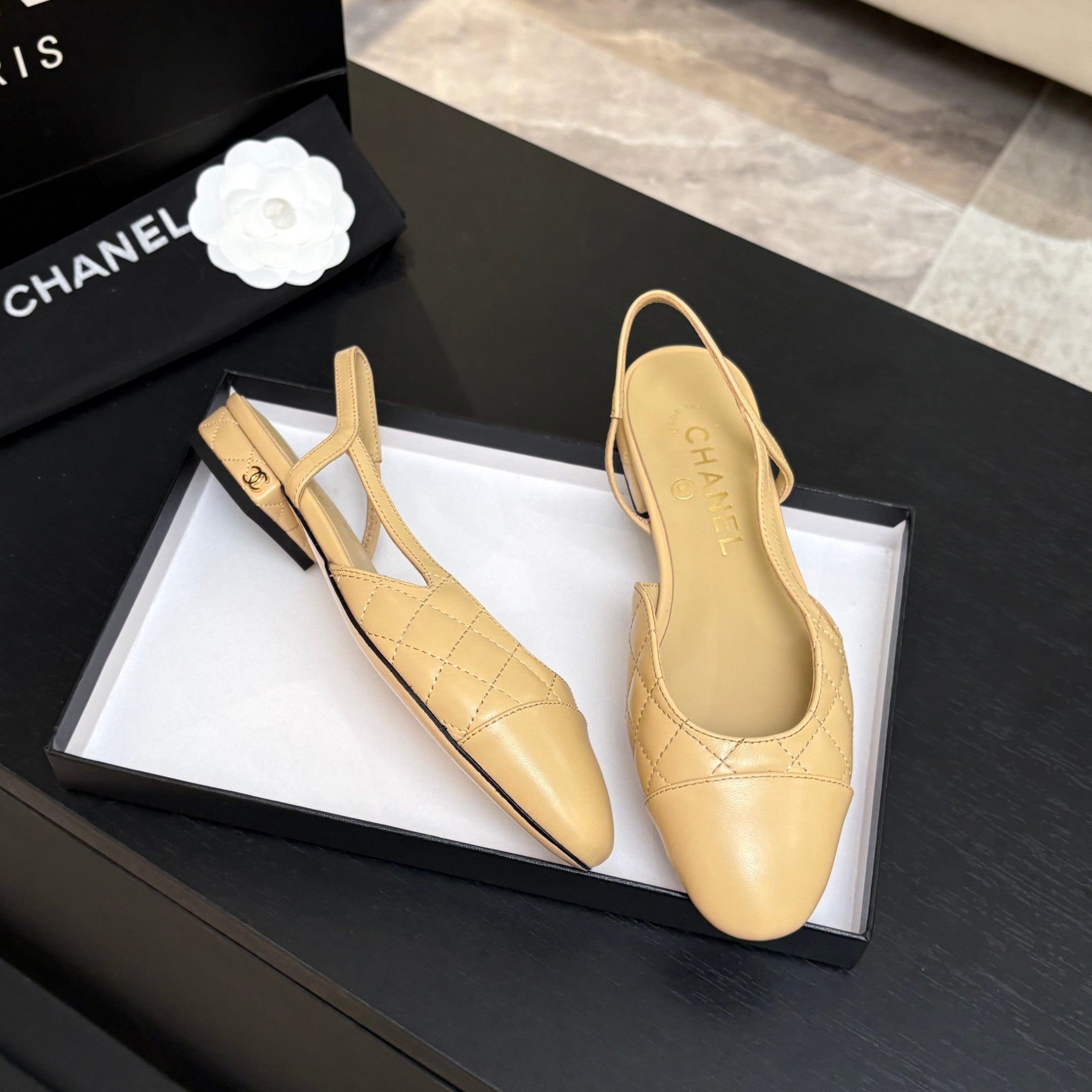 CC 26s Block Heel Slingback 1.5cm Beige Quilted Lambskin 957984