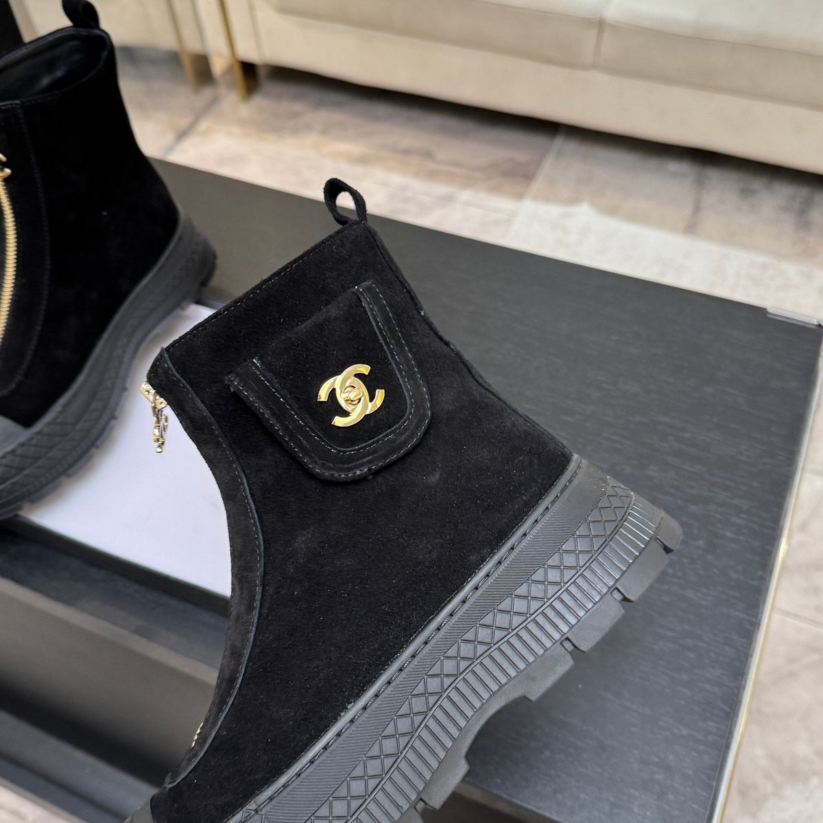 CC 26s Front-Zip Ankle Boots Black Suede Leather 106811