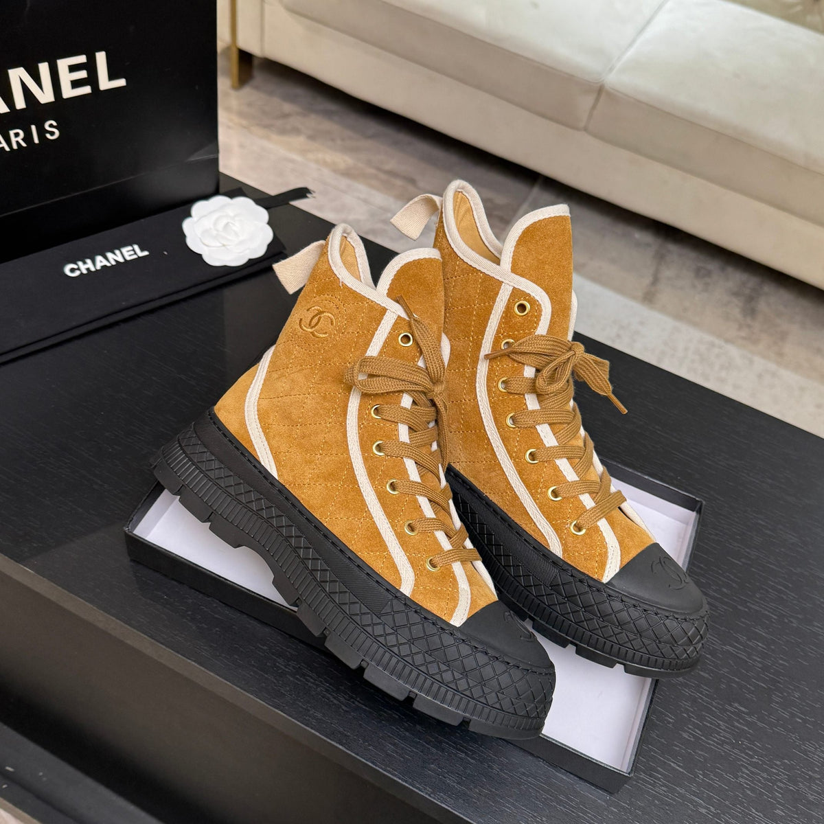 CC 26s High-Top Trainer Sneakers Yellow Suede Leather 106820