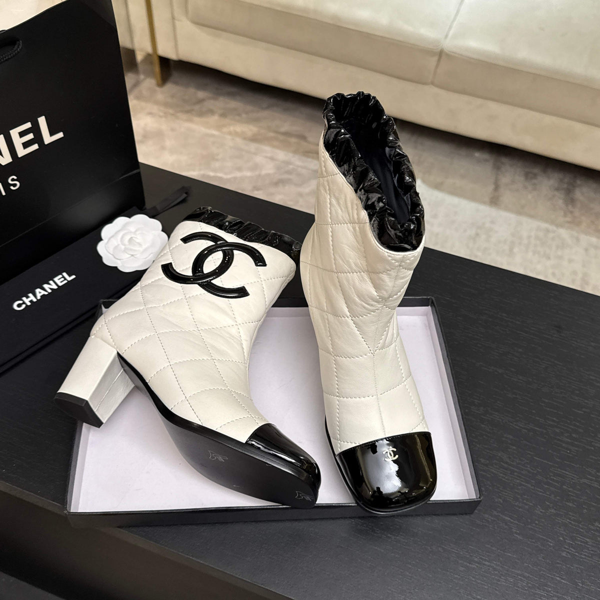 Chanel 26s Quilted Ankle Boots 6cm White Black Leather 167941