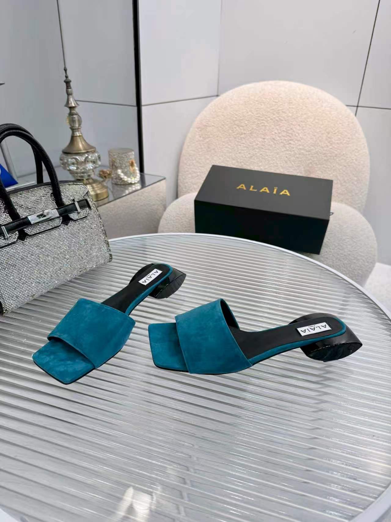 Alaia Suede Ellipse Mules 3cm China Blue Black Suede 986461